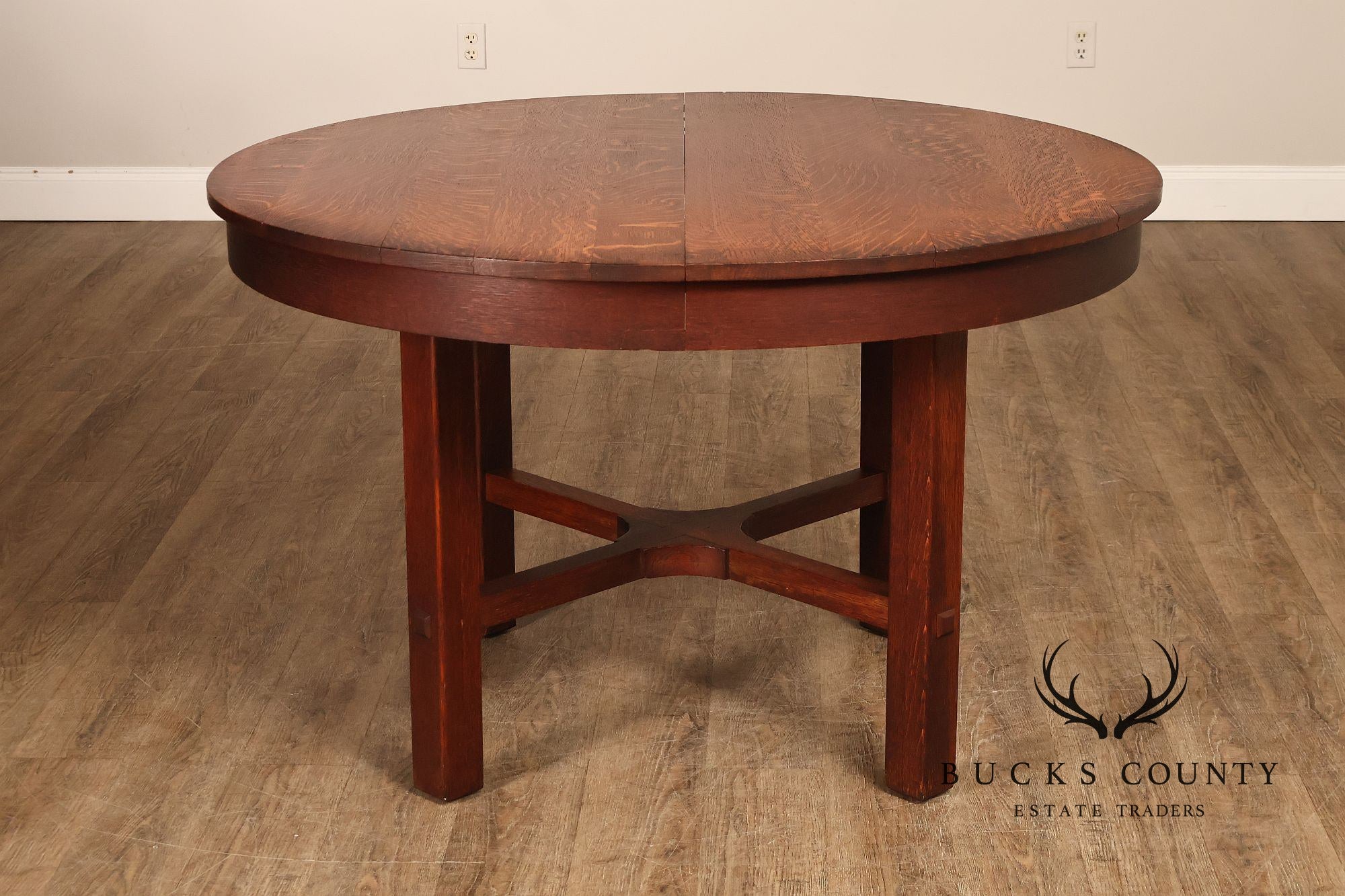 Antique L&JG Stickley Round Extendable Mission Oak Dining Table