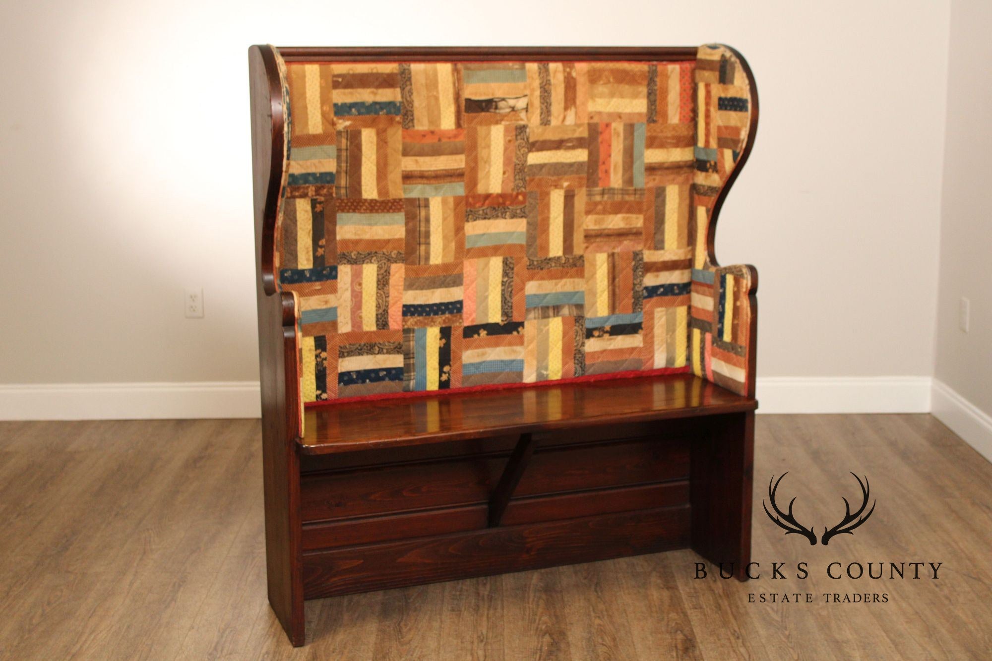 Antique American Quilted Back Pine Settle Bench