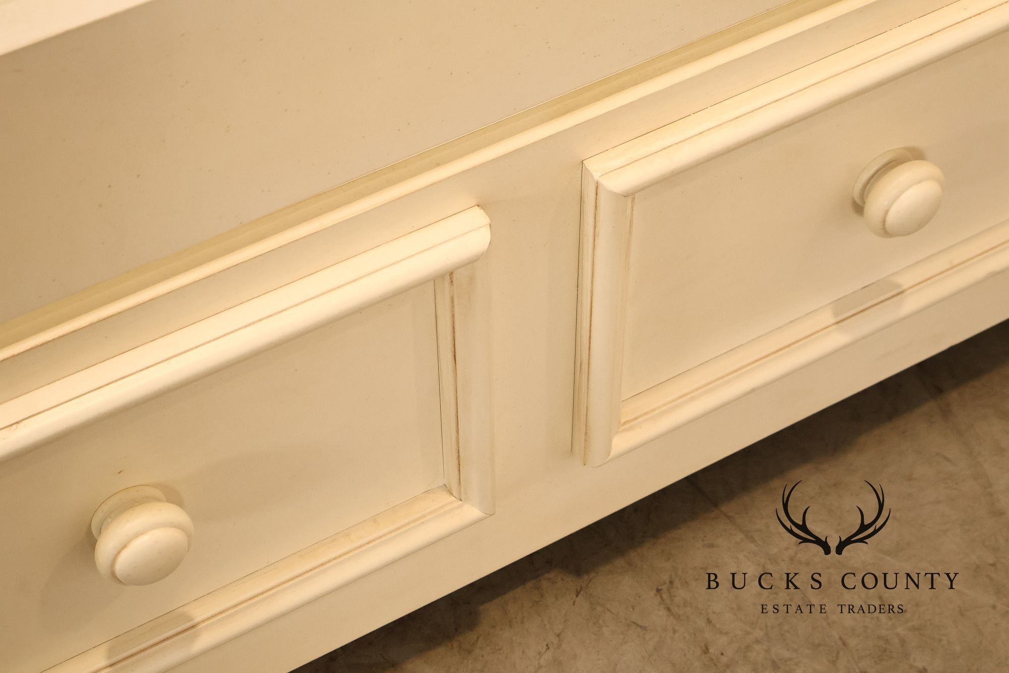 Ethan Allen Painted Beadboard Trundle Daybed