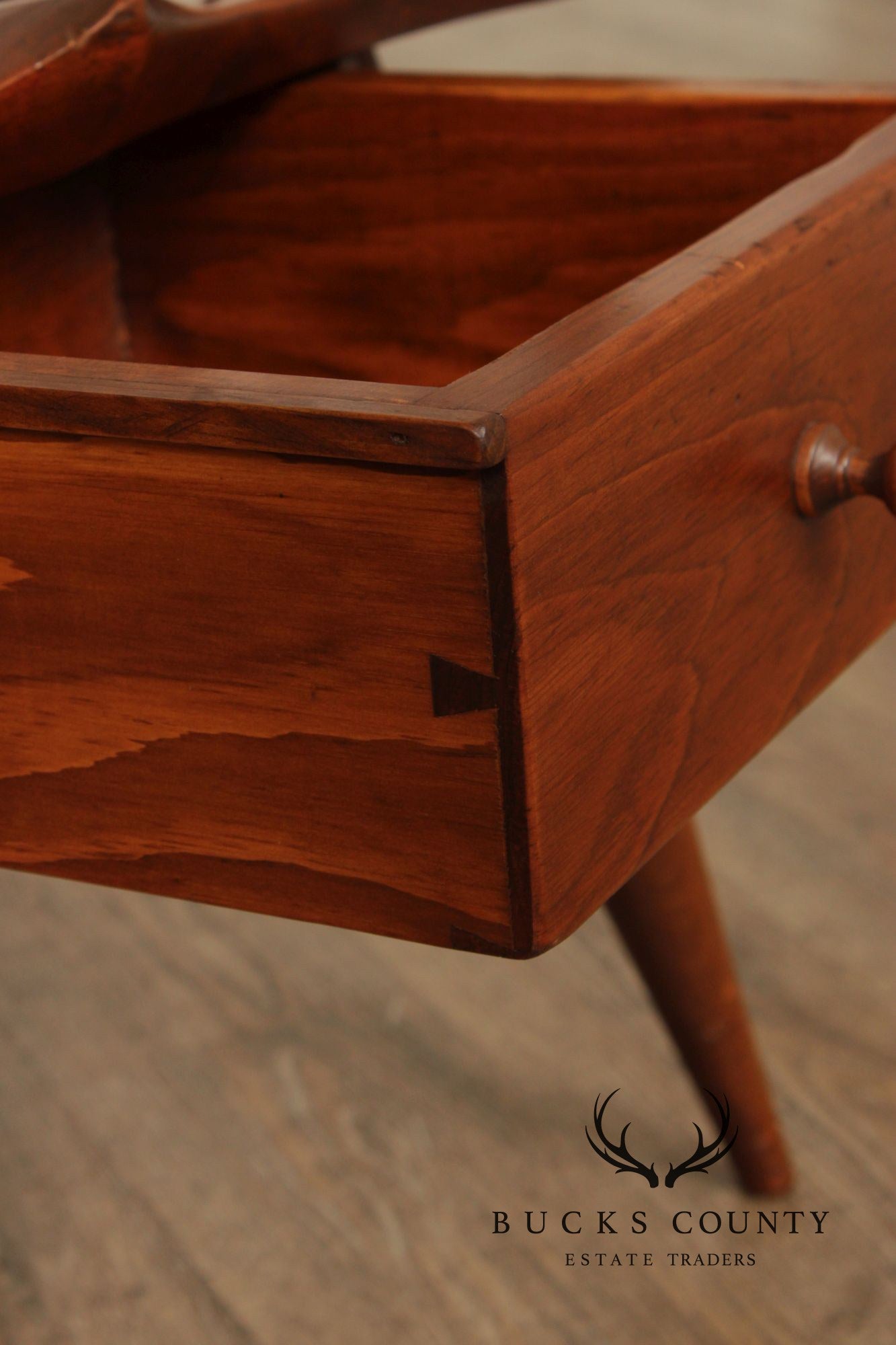 D.R. Dimes Windsor Writing Chair