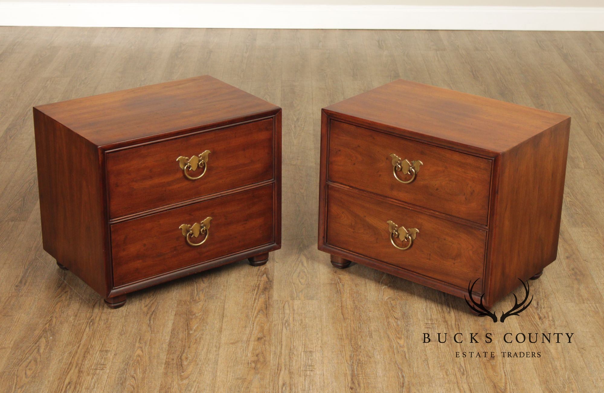 Henredon Chinoiserie Style Mahogany Nightstands