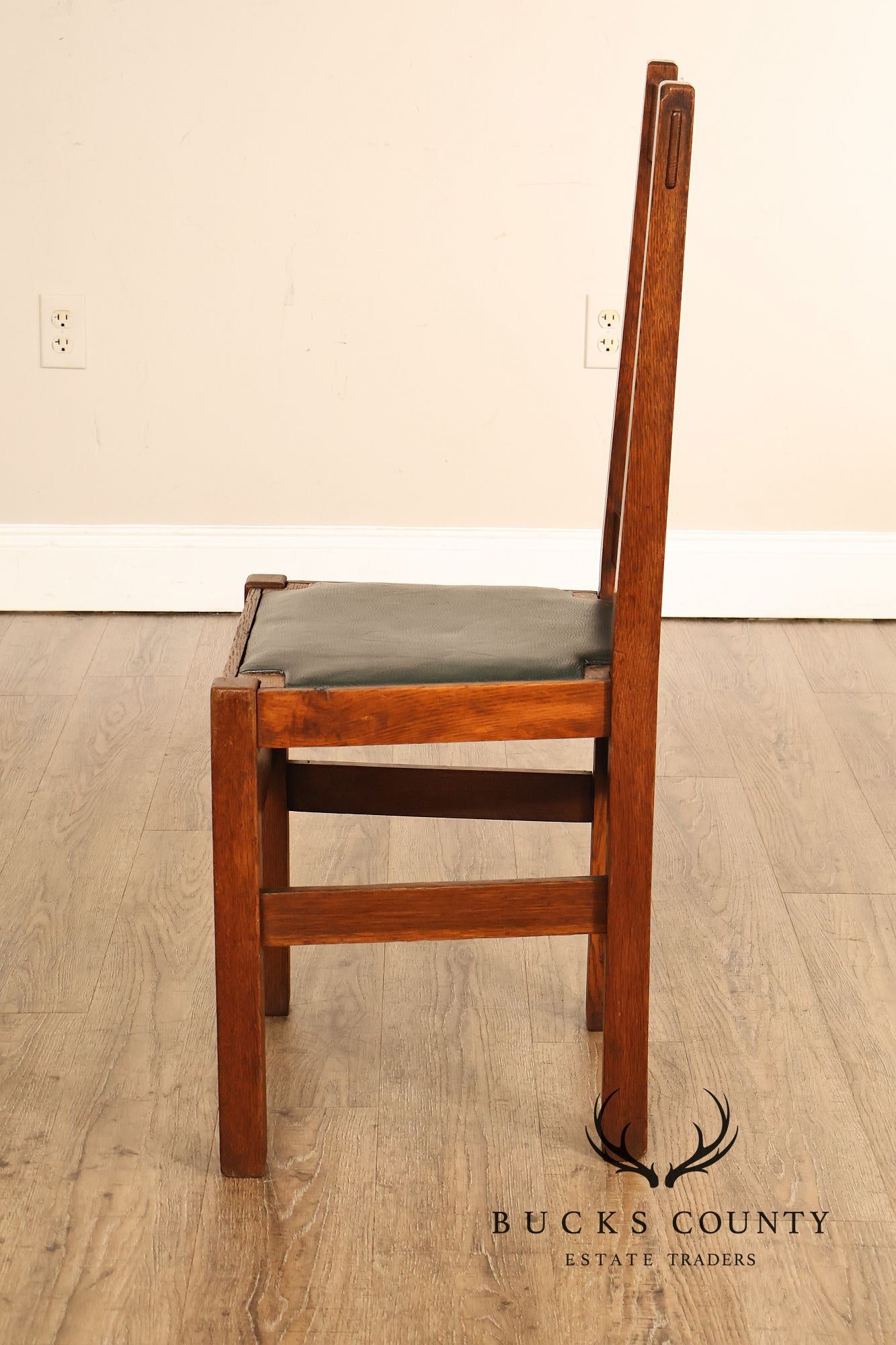 Antique Stickley Brothers Model 825 1/2 Oak Dining Chair