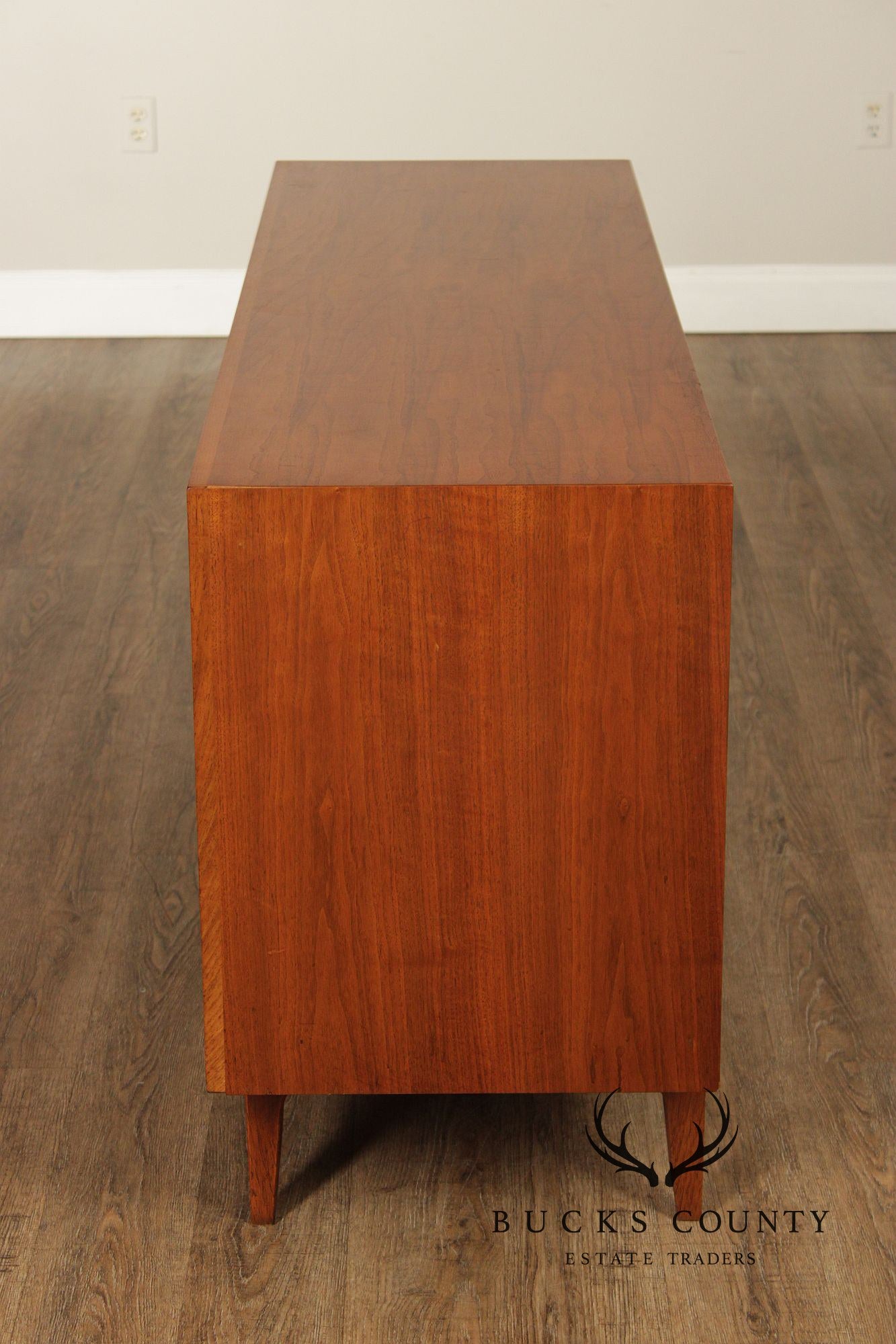 Thomasville Motif Mid-Century Modern Walnut Triple Dresser