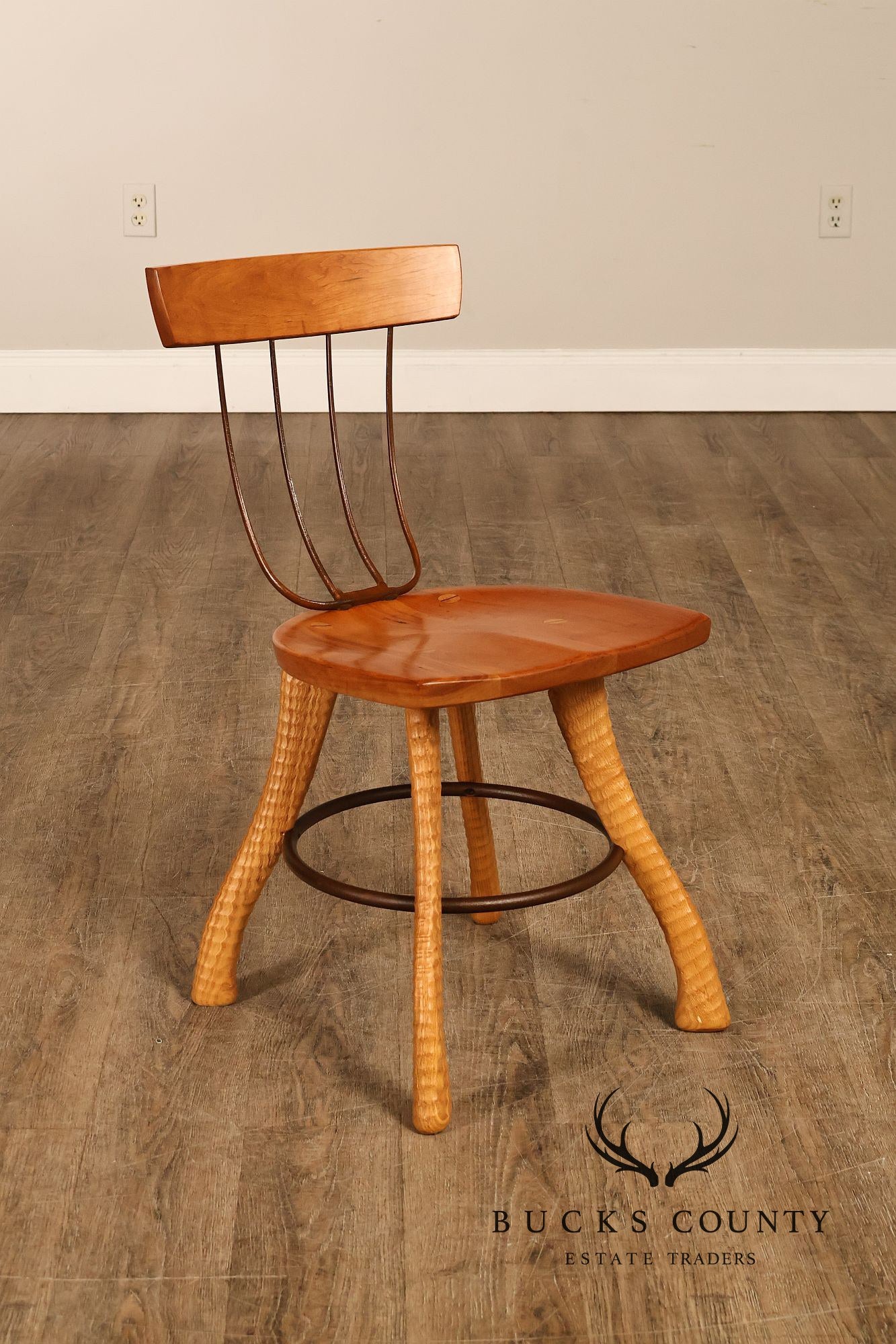 Bradford Woodworking Pair of Pitchfork Side Chairs
