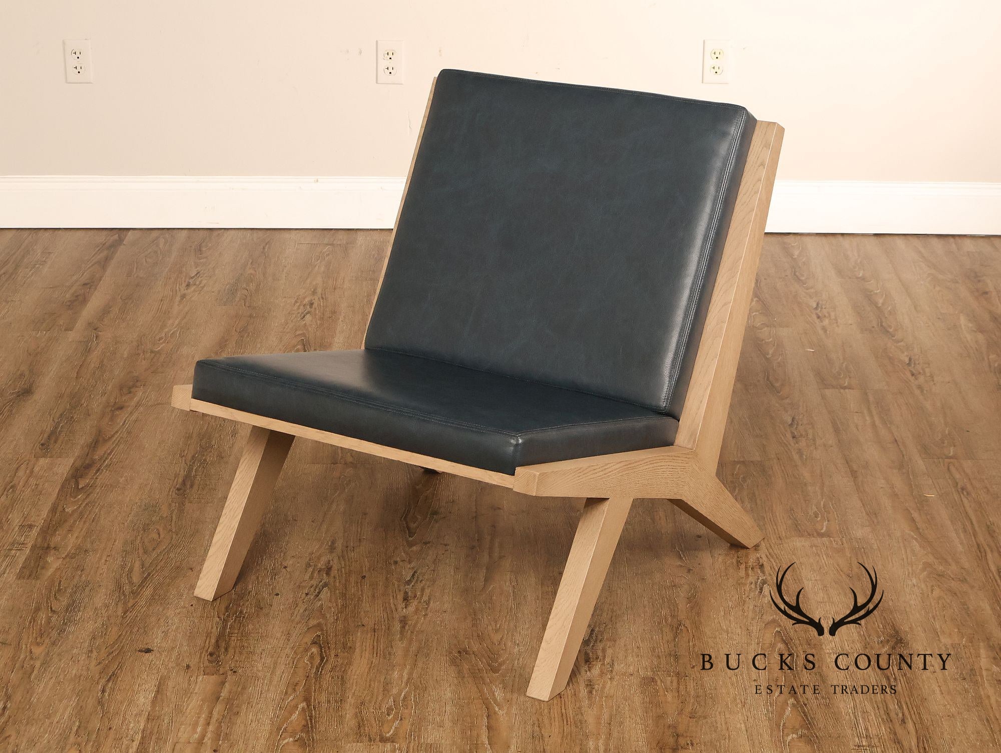 Stickley Portfolio 120 Collection Leather Kepner Chair