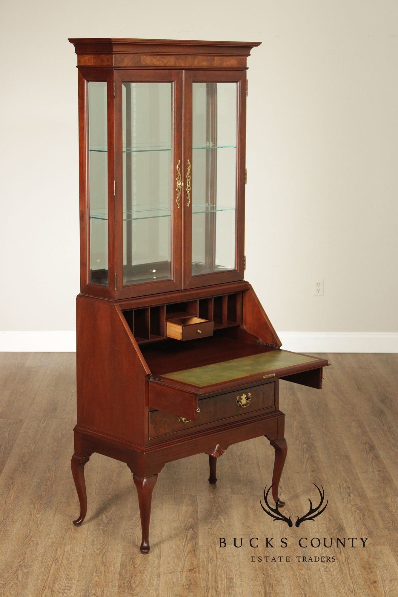 Hekman Georgian Style Lighted Secretary Desk And Display Cabinet