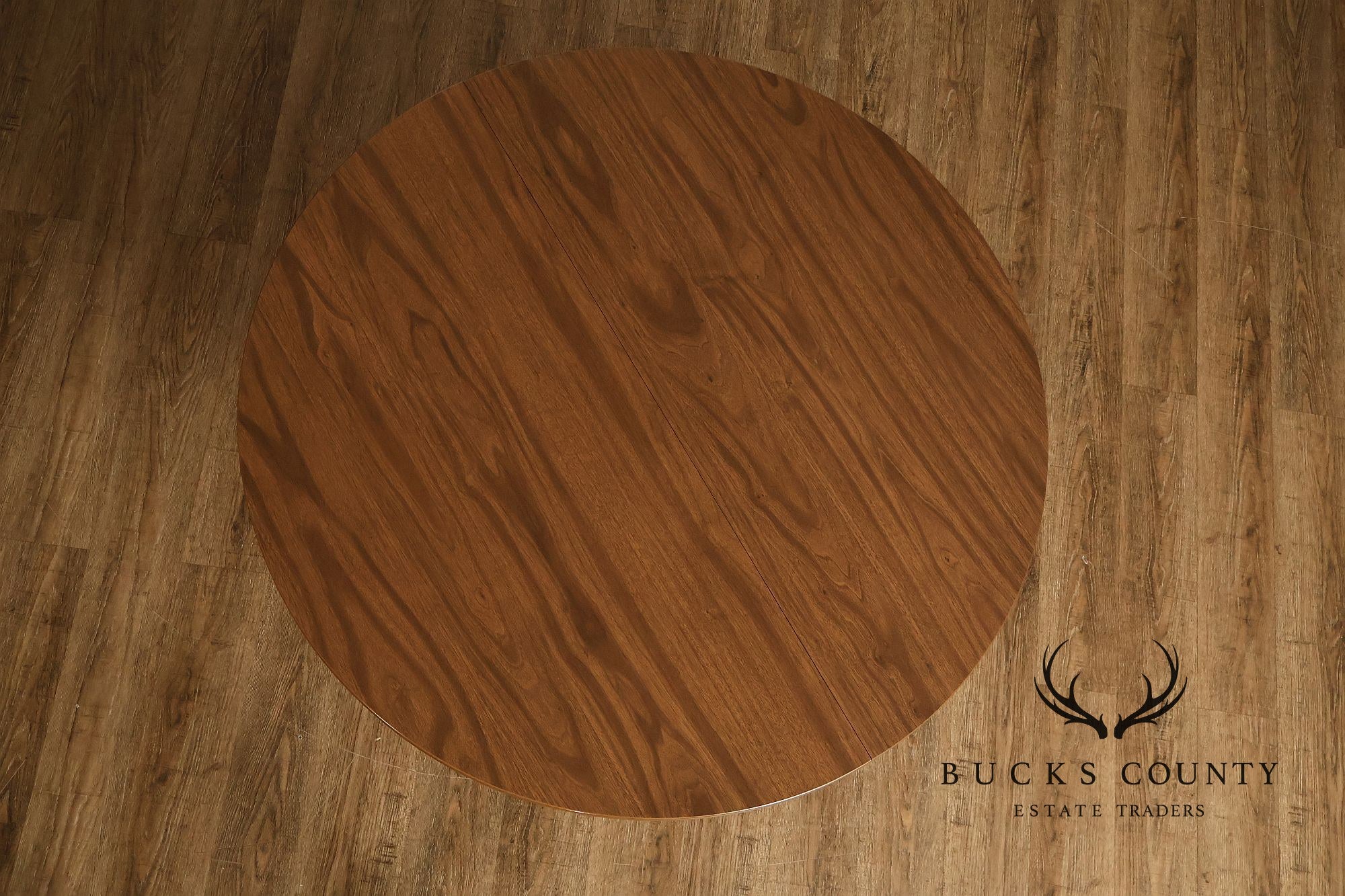 Mid Century Modern Round Expandable Dining Table