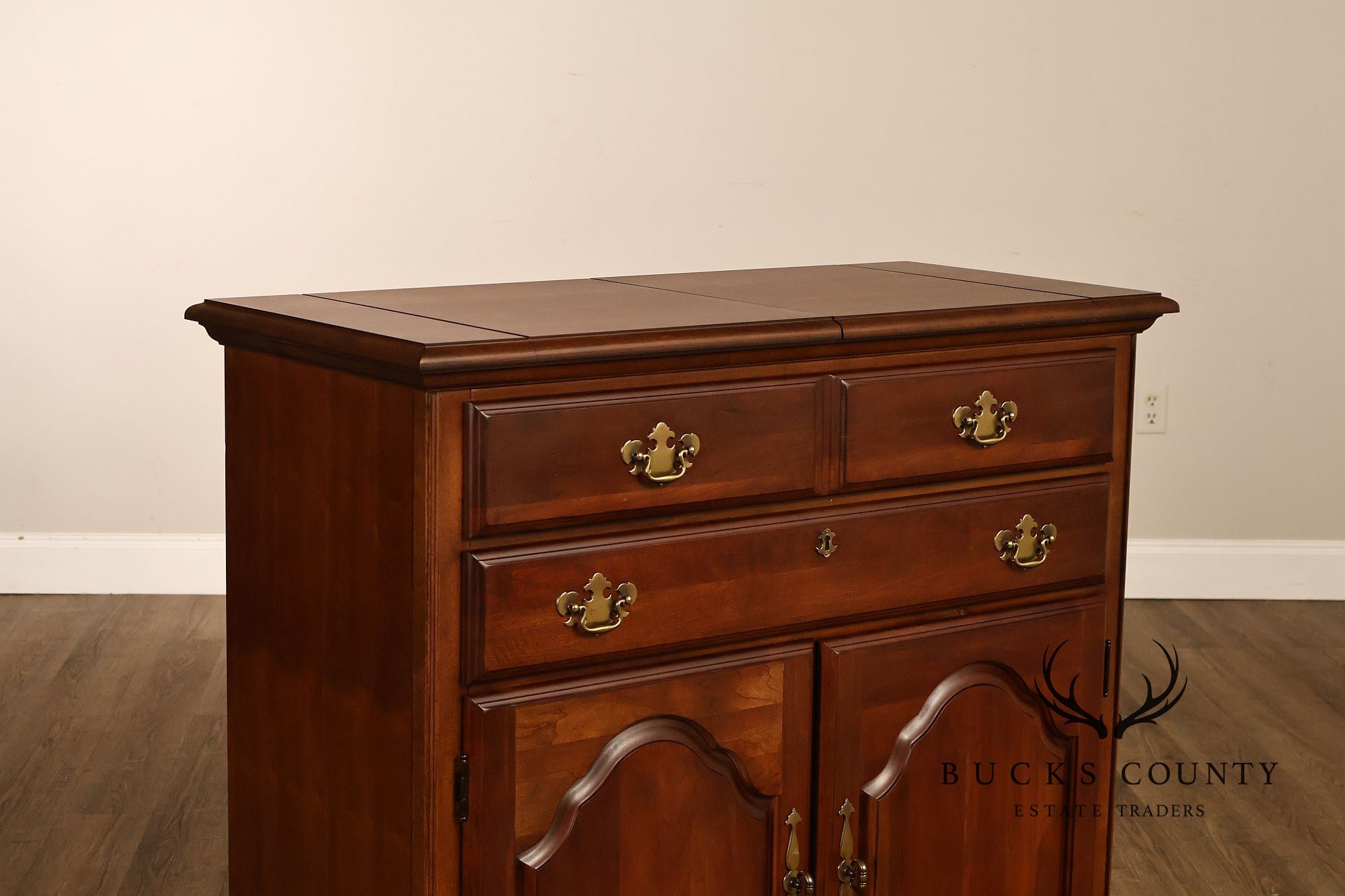 American Drew Chippendale Style Cherry Flip Top Server
