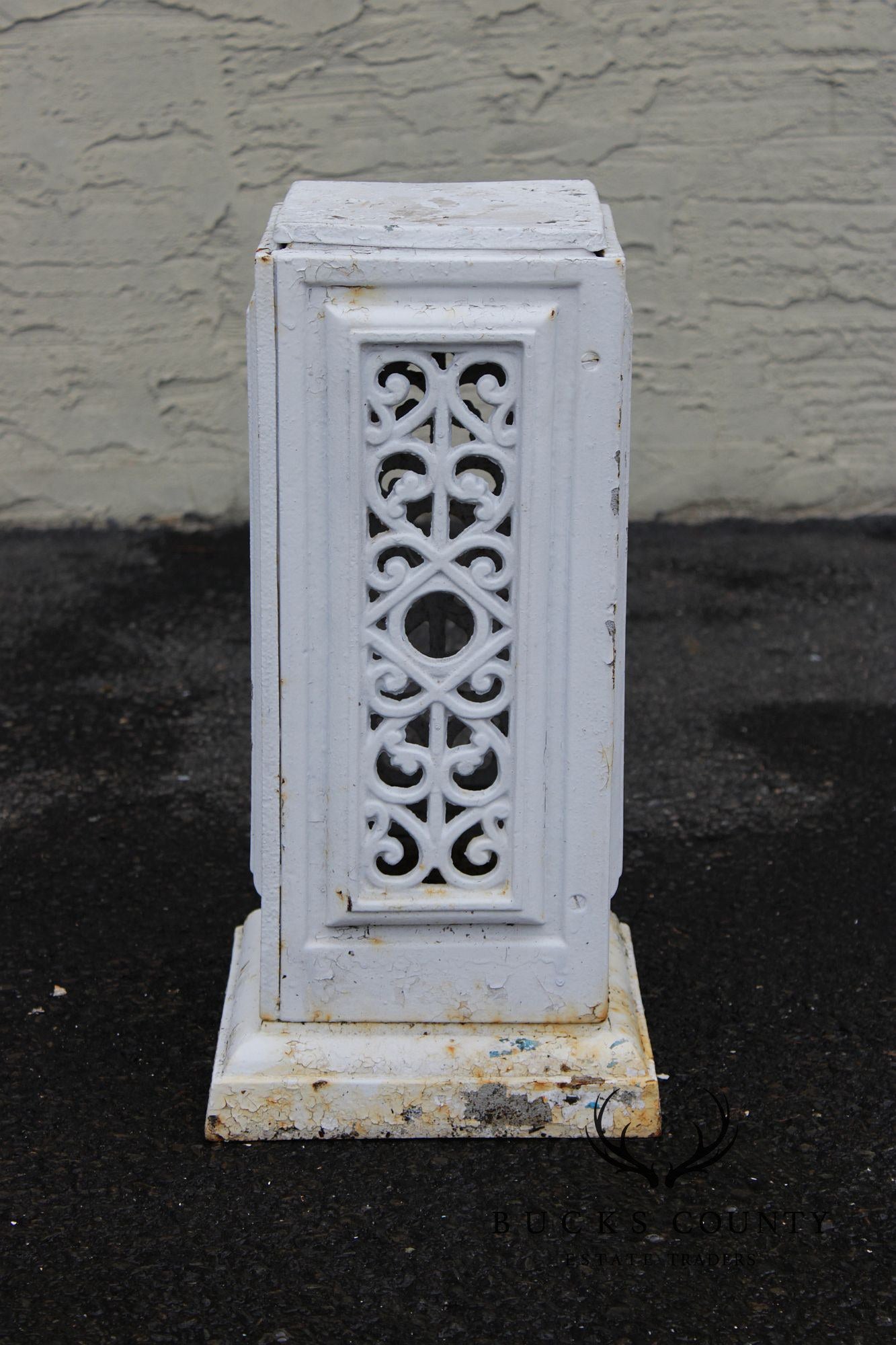 Vintage Cast Iron Garden Pedestal