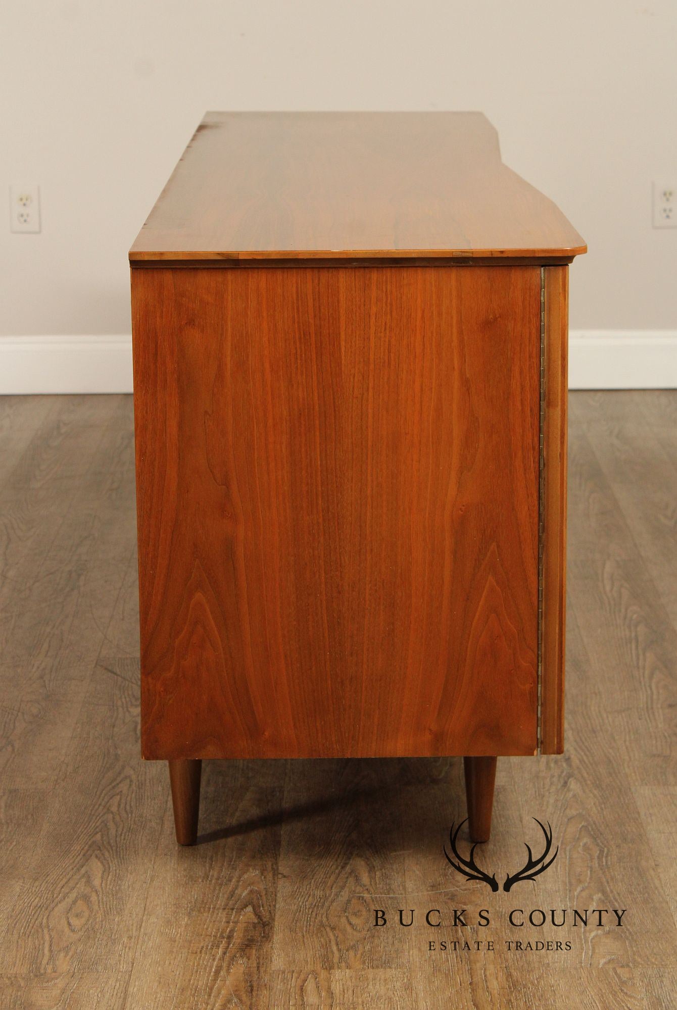 Young Manufacturing Mid Century Modern Walnut Long Dresser