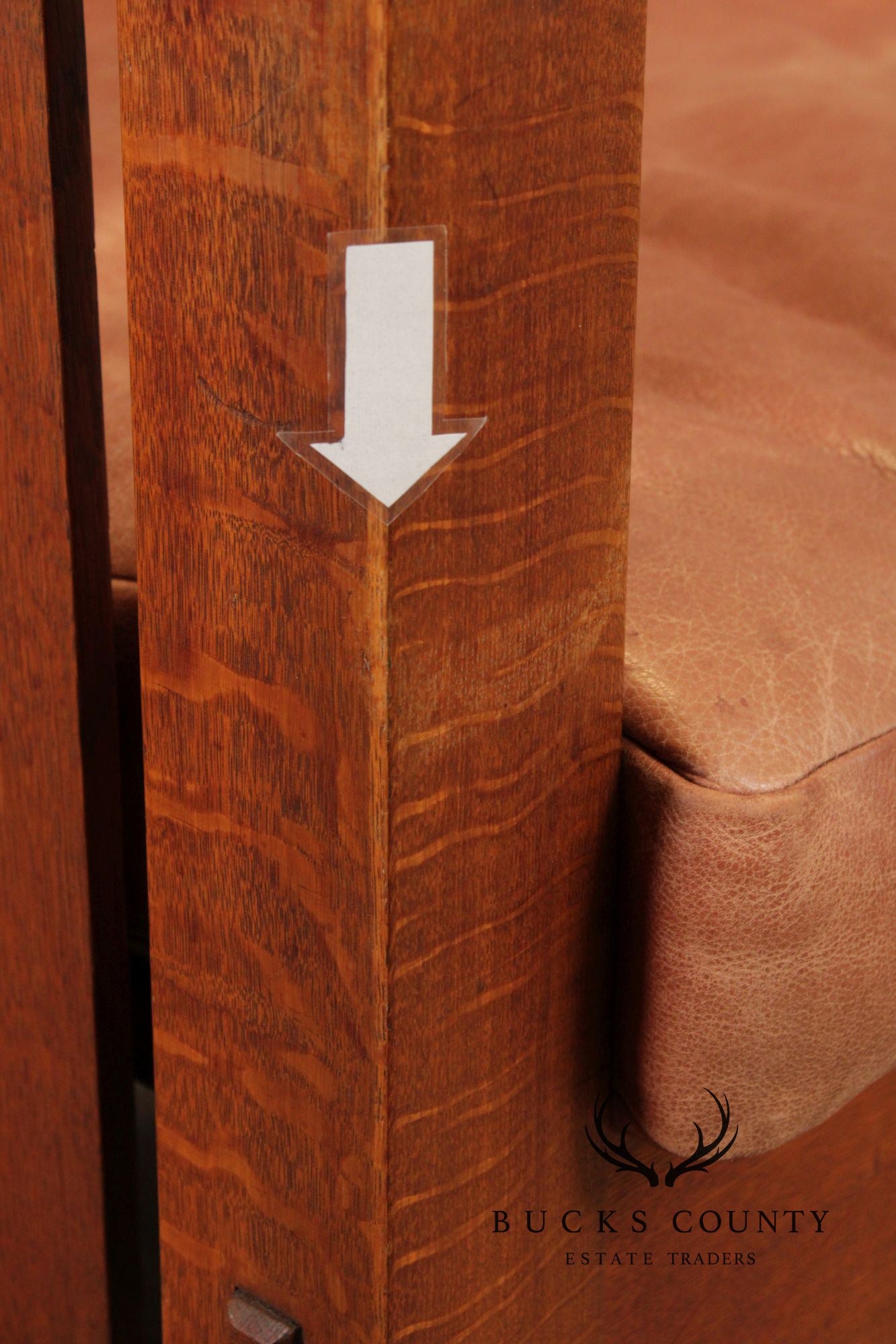 Gustav Stickley Antique Mission Oak and Leather Even-Arm Settle Sofa