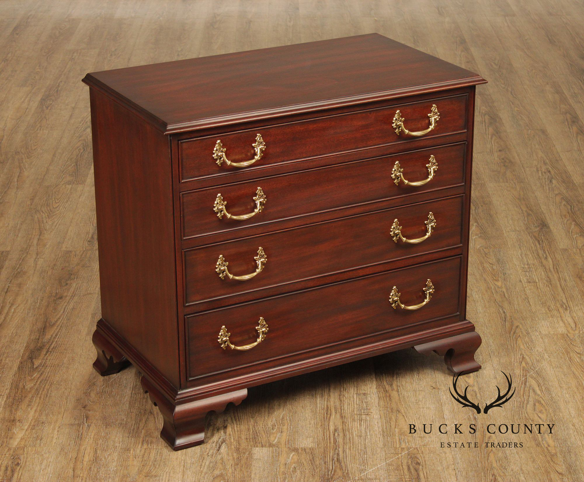 Henkel Harris Georgian Style Pair of Mahogany Nightstands