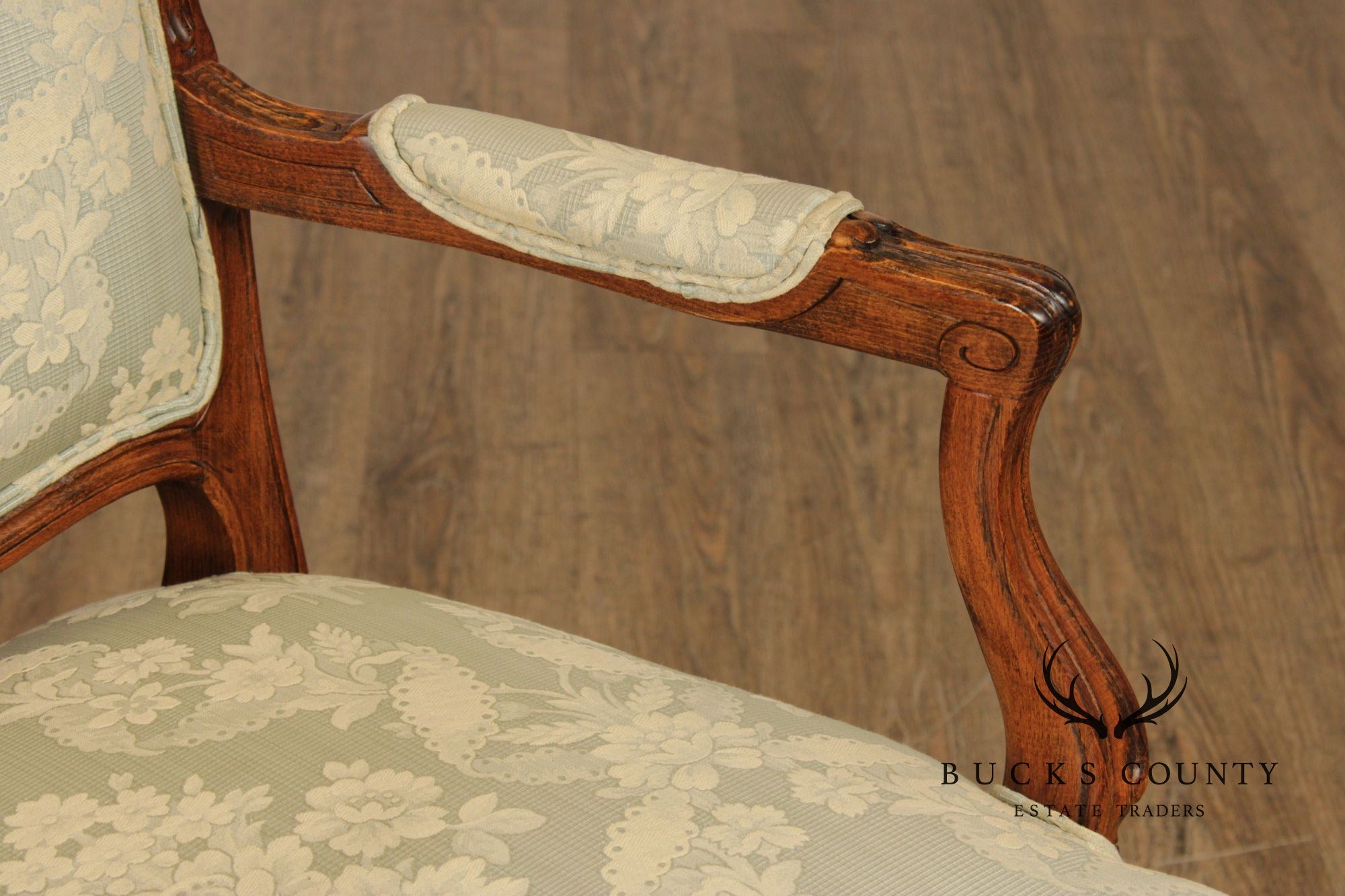 Ethan Allen French Louis XV Style Pair Fauteuil Armchairs