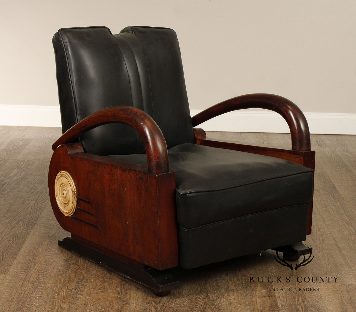 Art Deco Pair Of Streamline Moderne Rosewood And Black Leather Lounge Chairs
