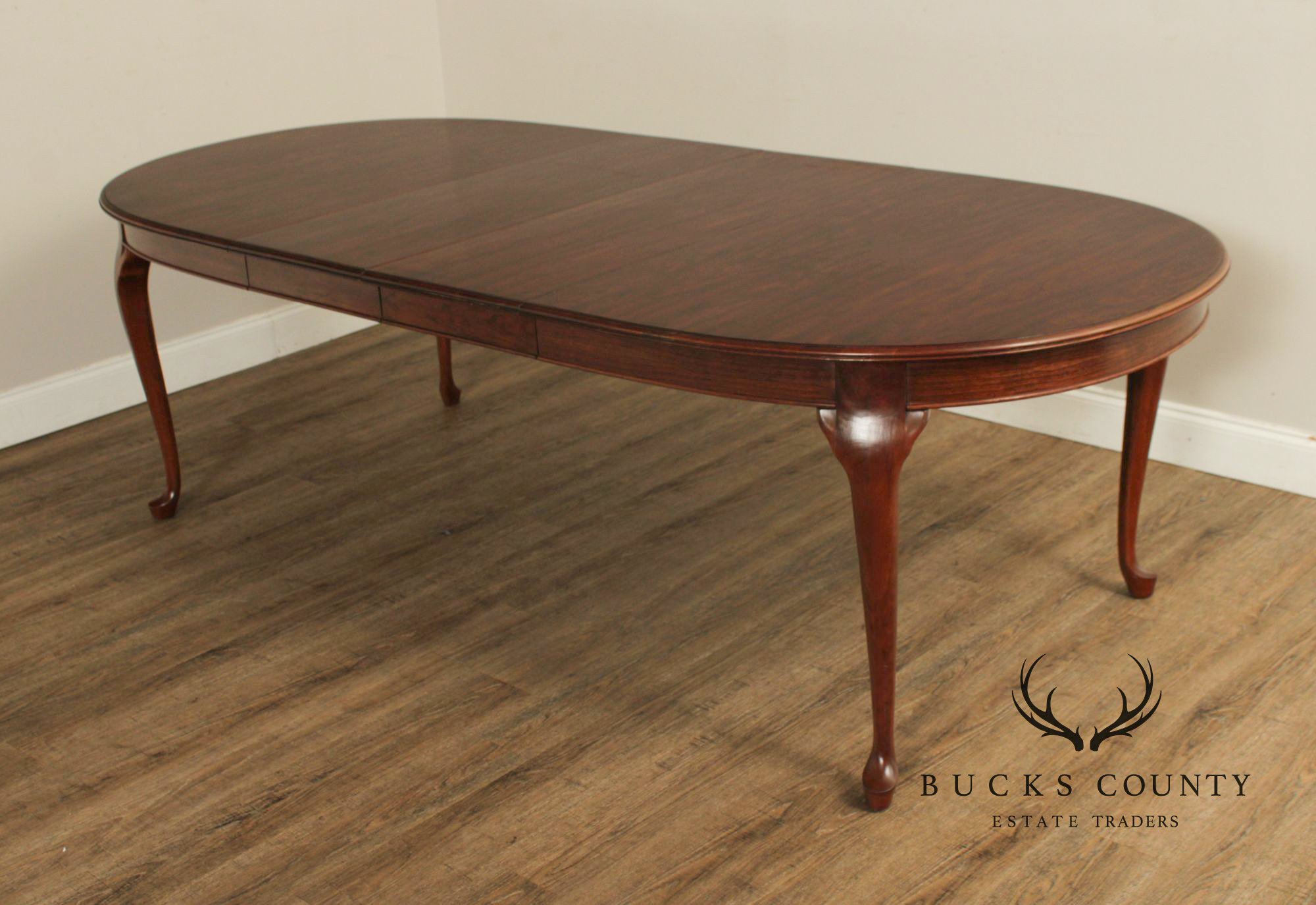 Pennsylvania House Queen Anne Style Cherry Expandable Dining Table