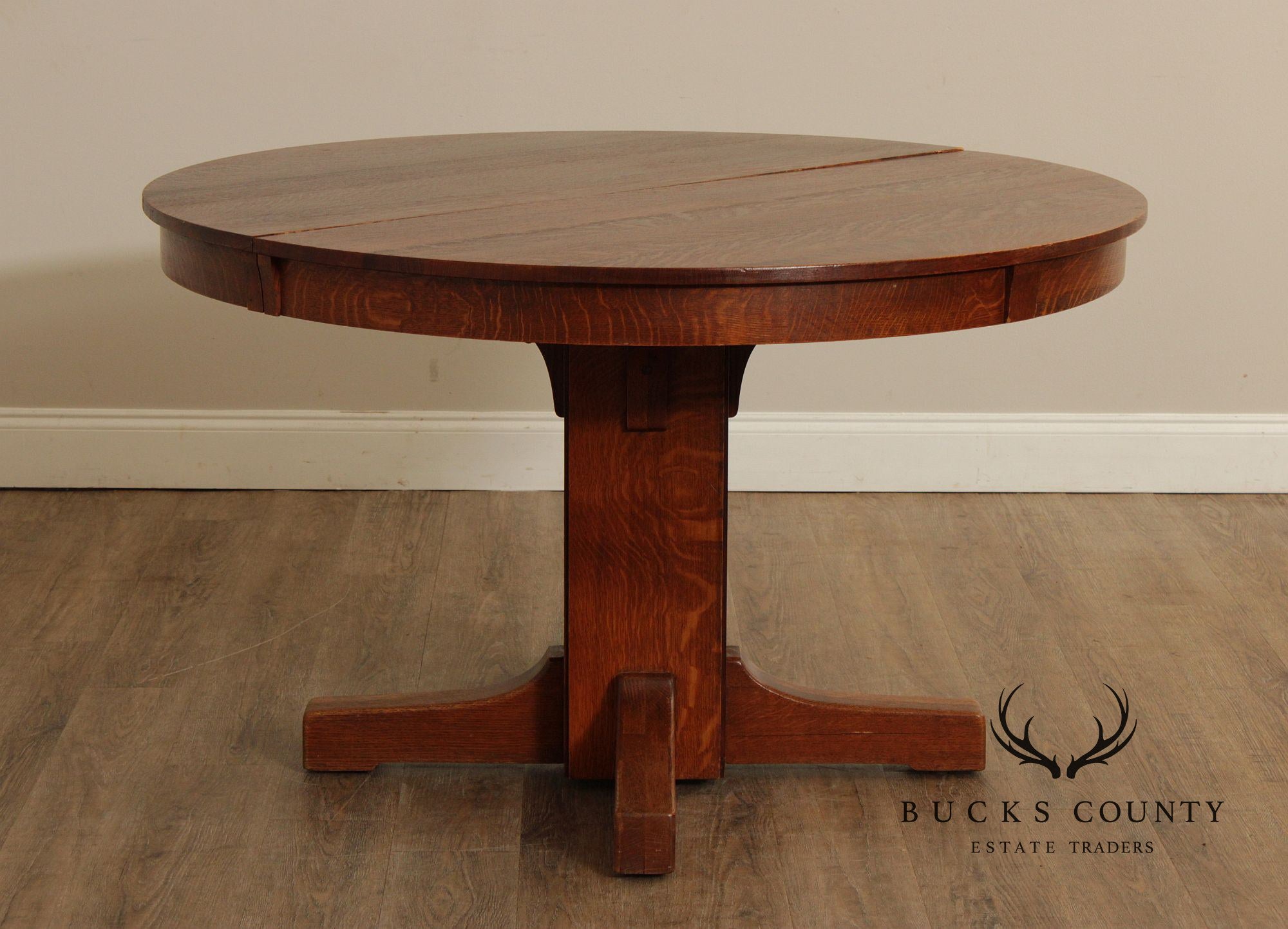 Limbert Furniture Antique Mission Oak Round Top Expandable Dining Table