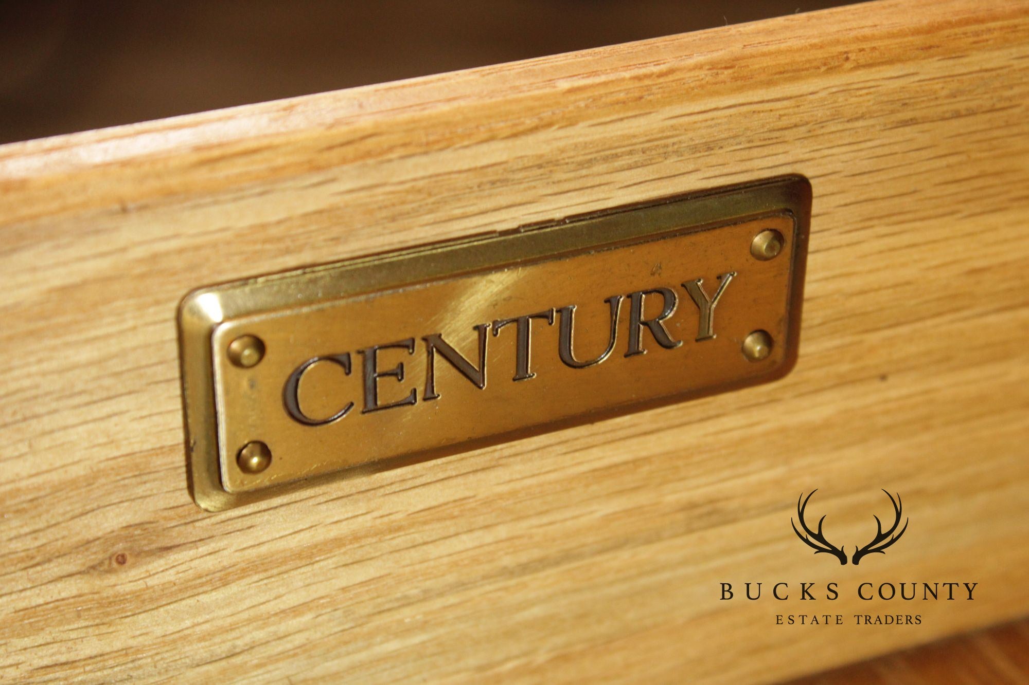 Century Furniture Georgian Style Mahogany Bachelor's Chest