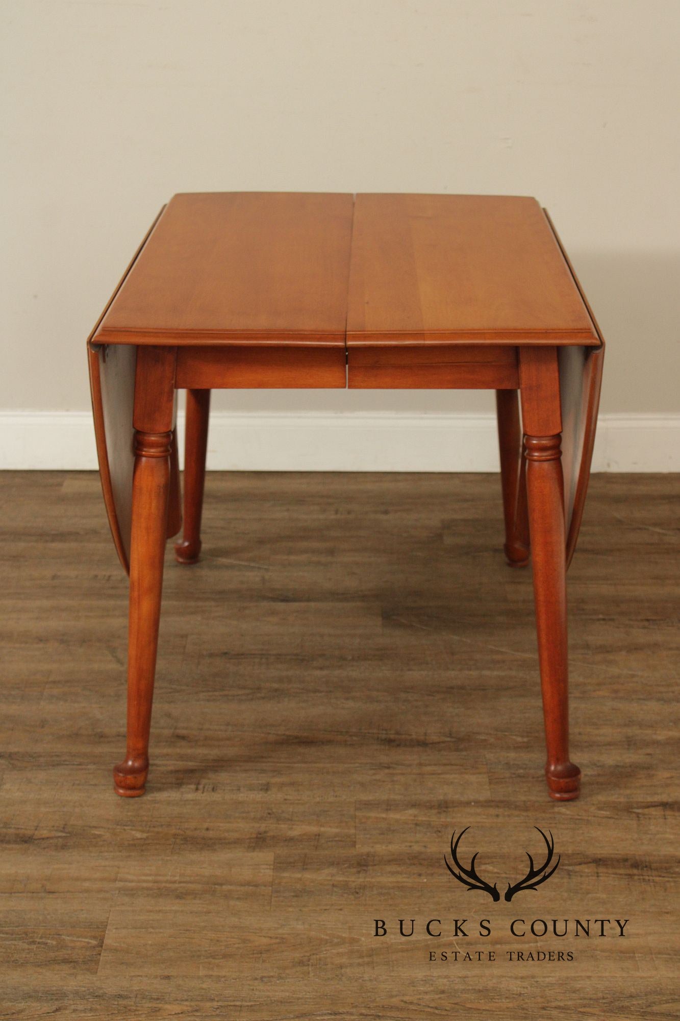 Vintage Cushman Colonial Creations Maple Drop Leaf Dining Table With 2 Leaves