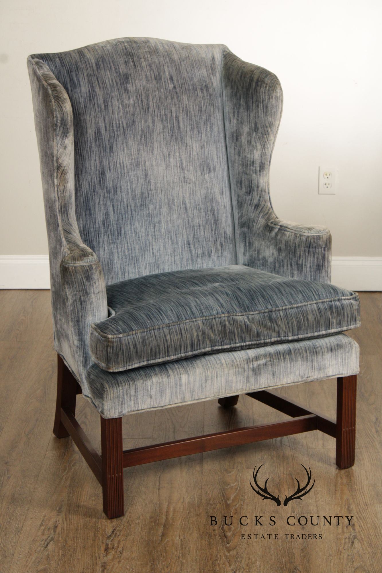 Kittinger Colonial Williamsburg Chippendale Style  Mahogany Wing Chair