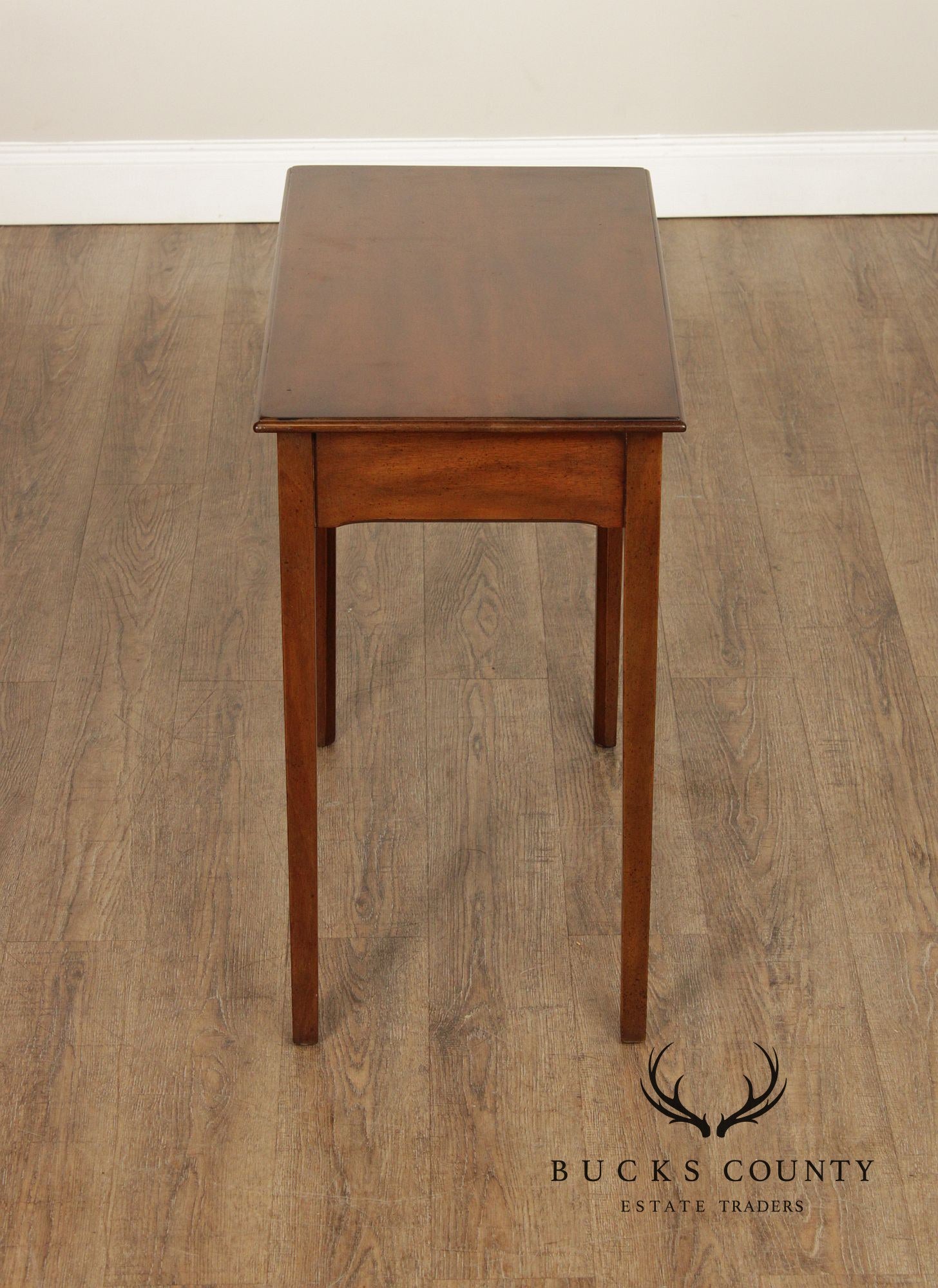 Kittinger Williamsburg Adaptation Pair of Mahogany Console Tables