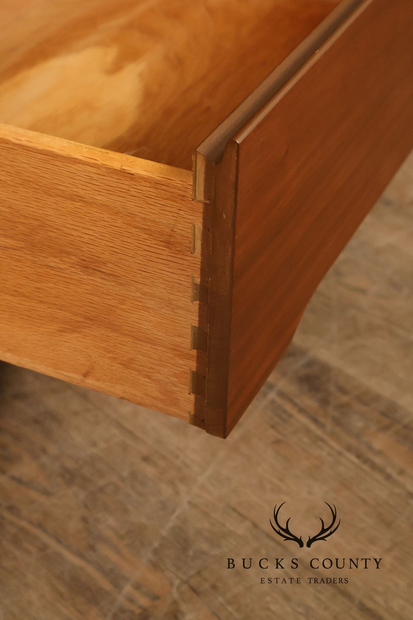 Stanley Furniture Mid Century Modern Pair of Walnut Nightstands