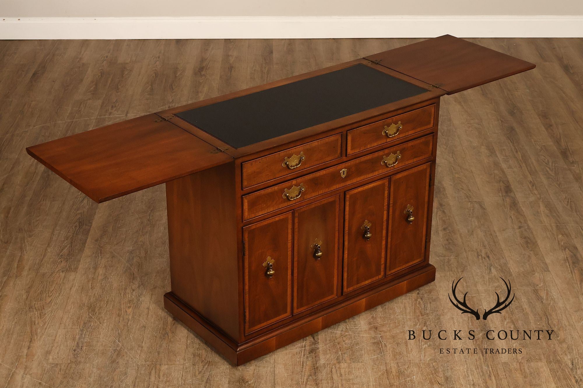 Henredon 18th Century Portfolio Georgian Style Walnut Server