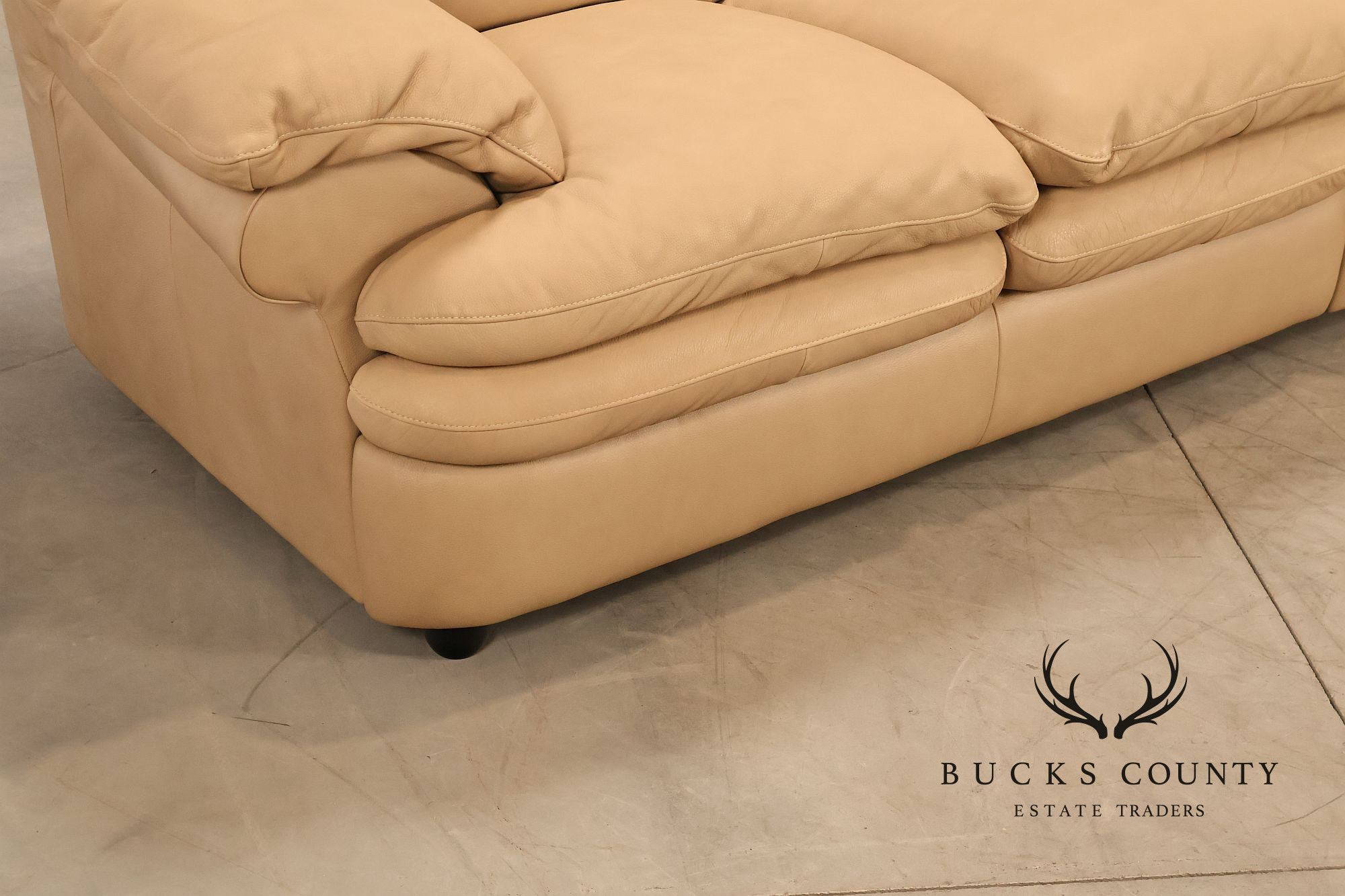 Italian Made Leather Sectional Sofa With Chaise