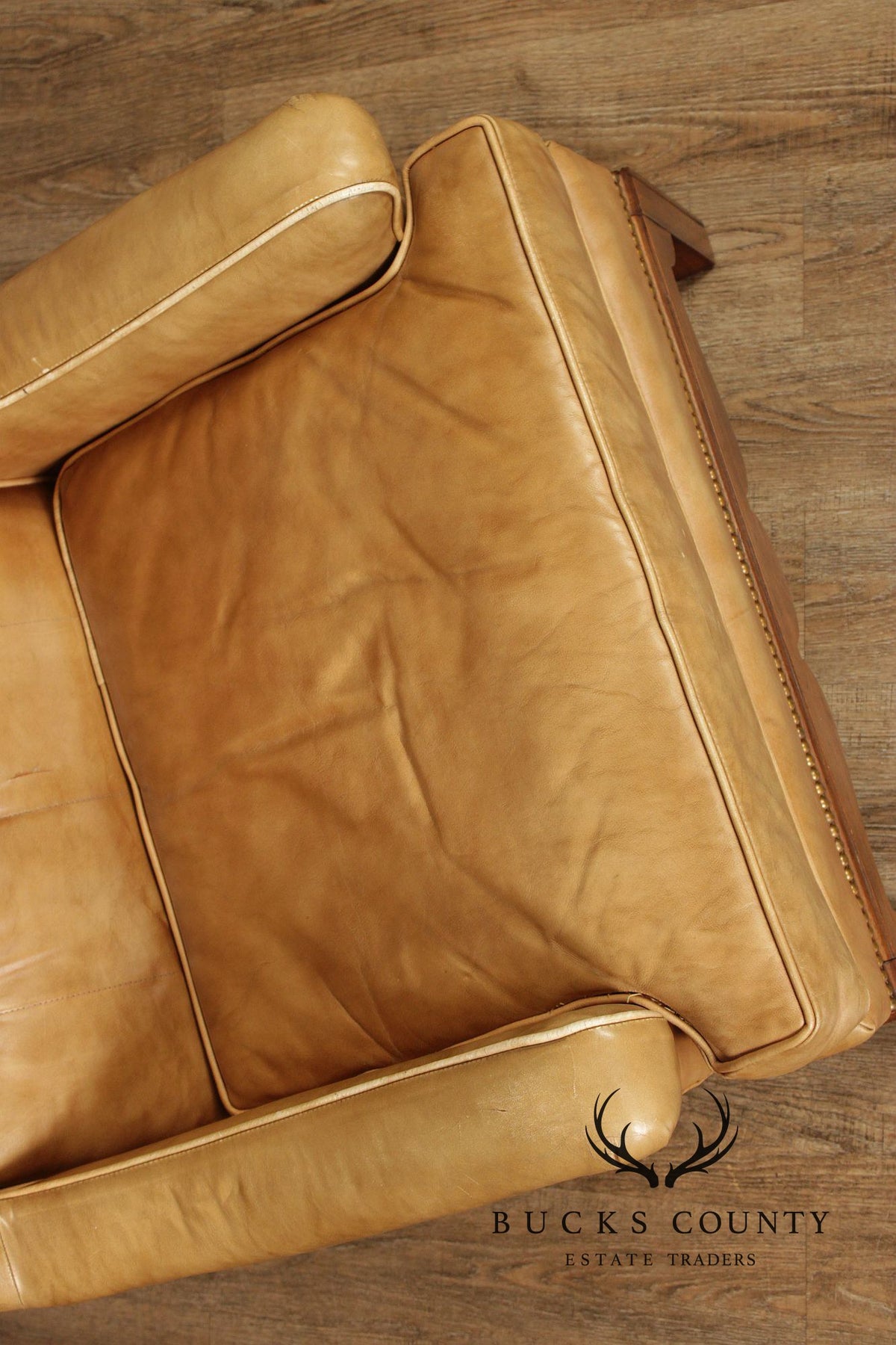 Thomasville Vintage Tufted Leather Armchair