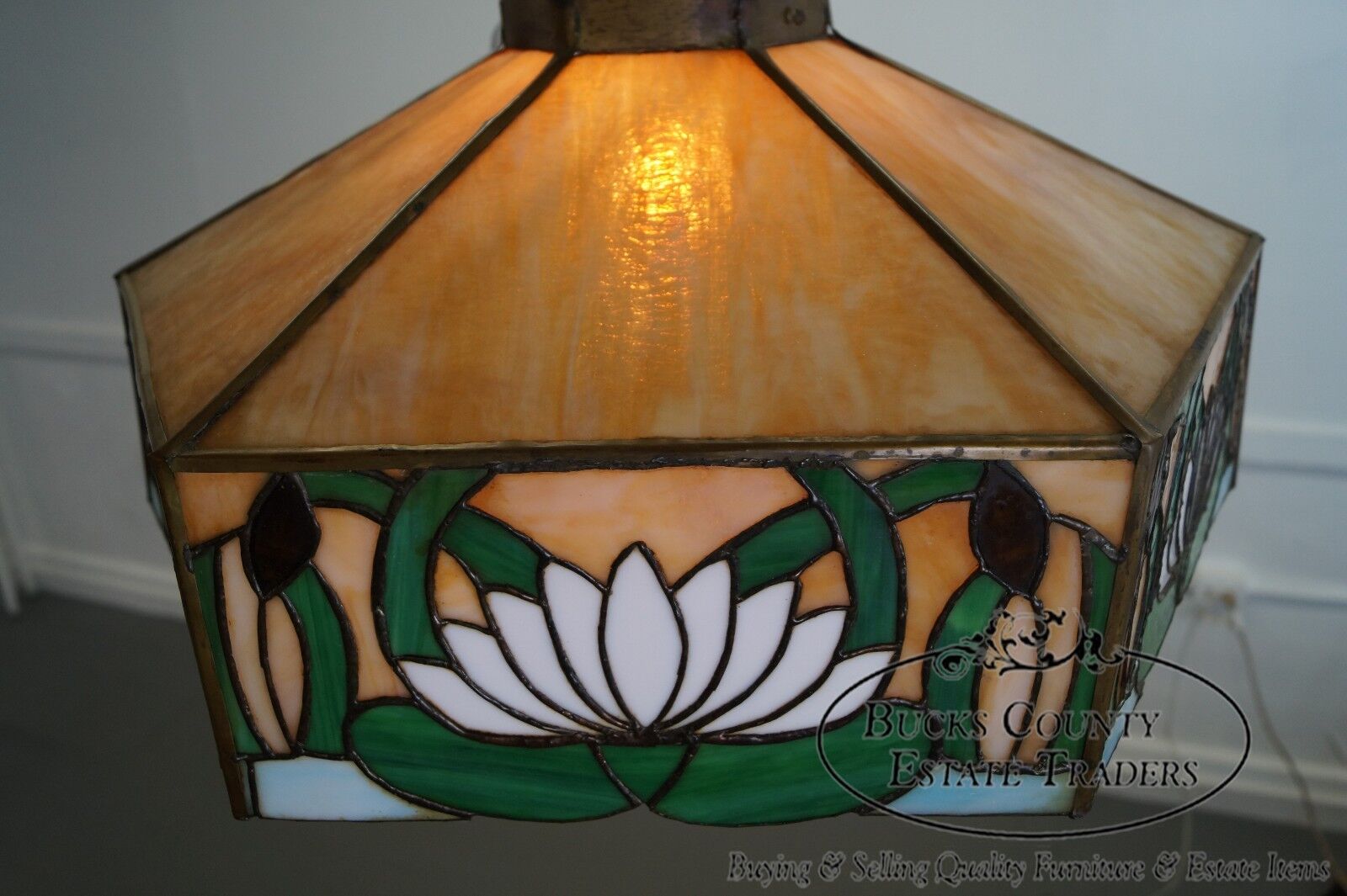 Antique Arts & Crafts Stained Glass Hanging Chandelier Light Fixture