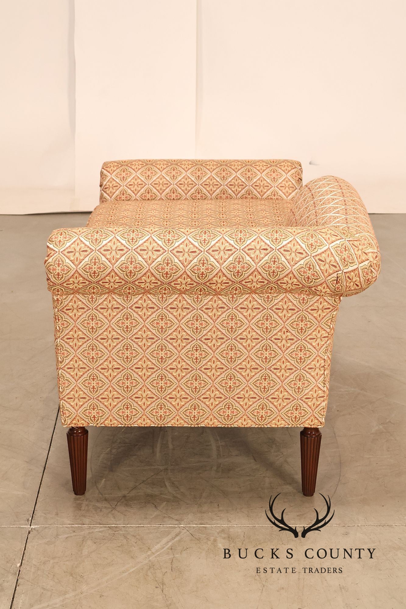 Harden Custom Upholstered Traditional Left Chaise Lounge