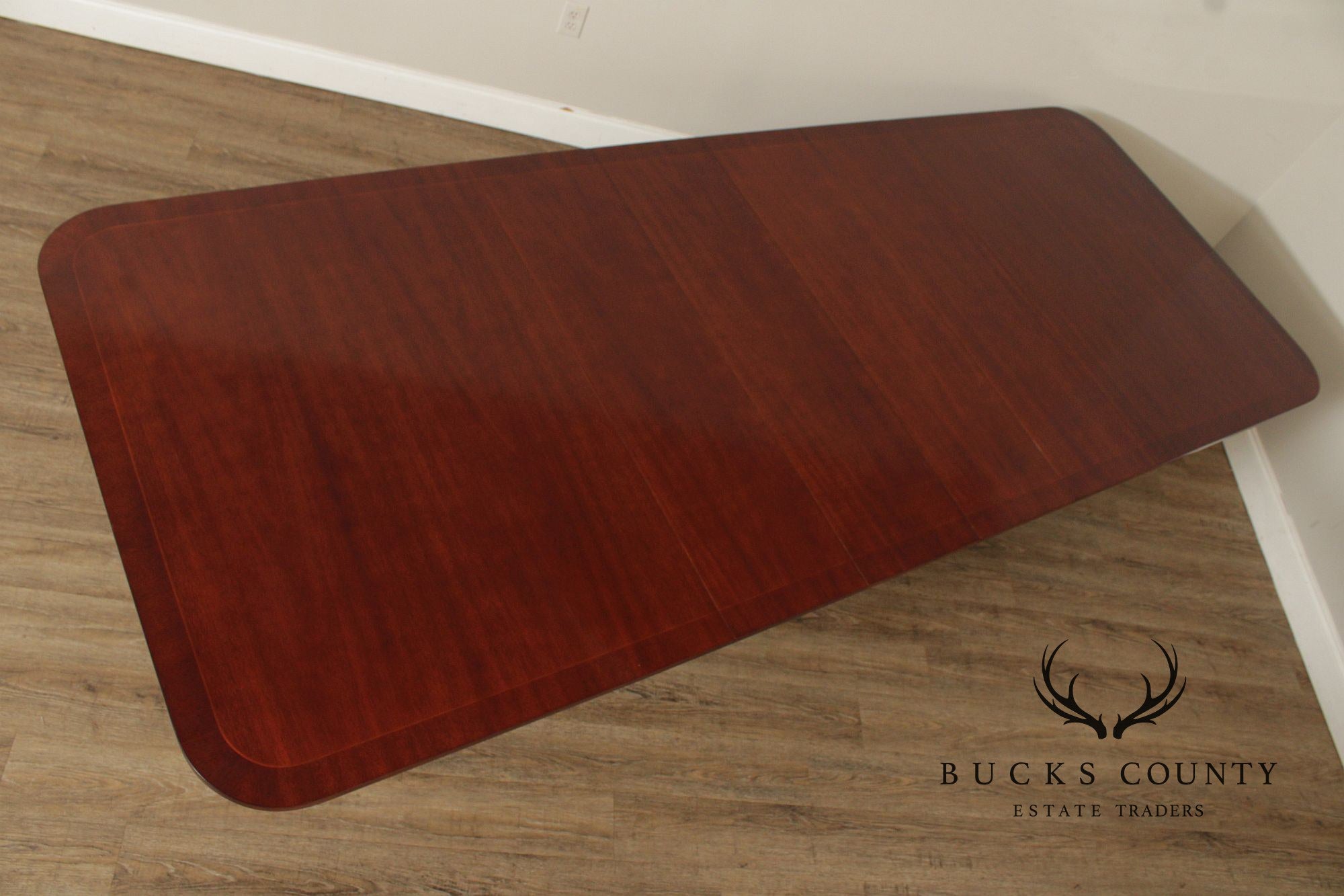 Kindel National Trust Double Pedestal Mahogany Expandable Dining Table