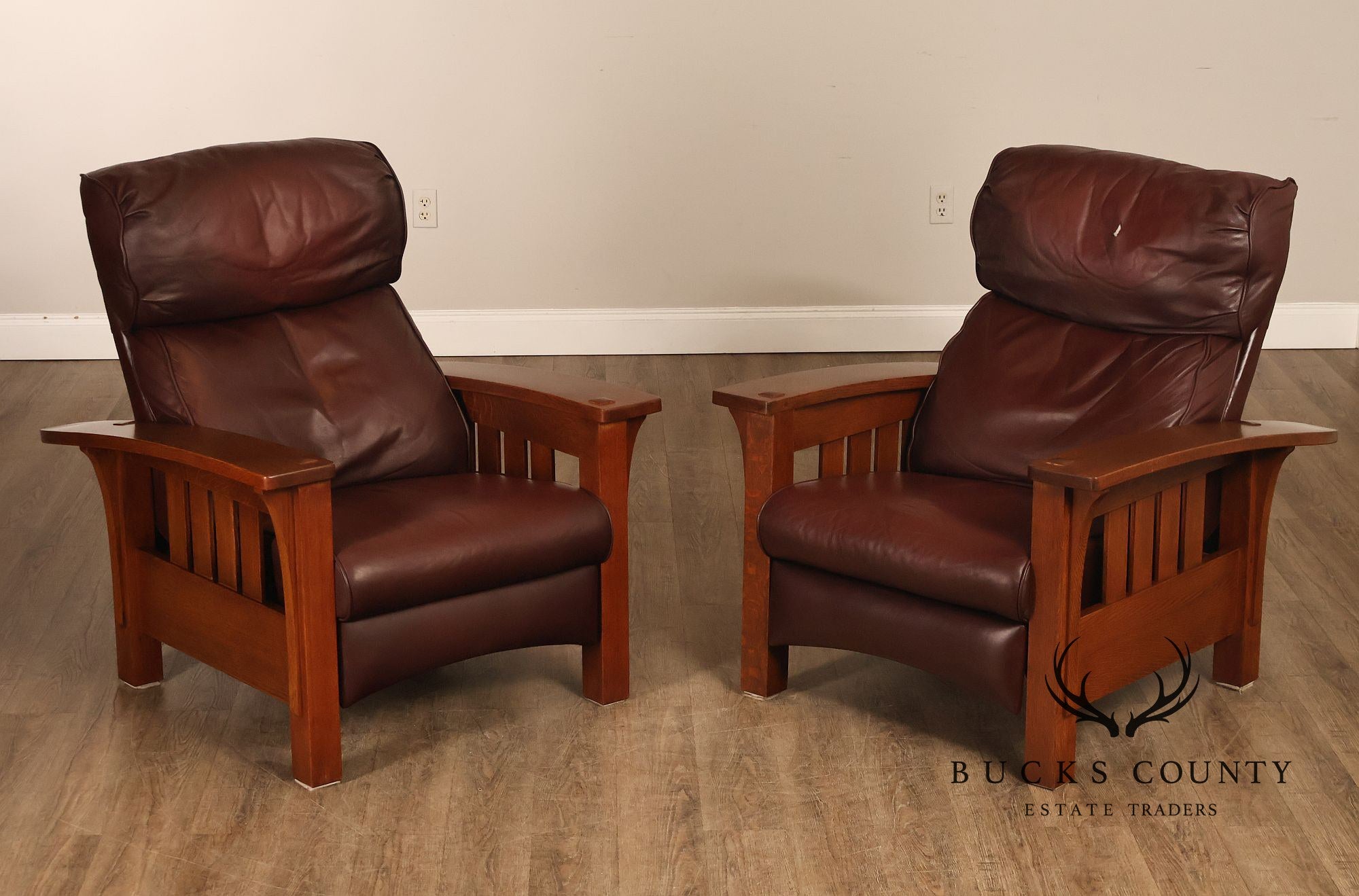 Stickley Mission Collection Pair Of Oak Bow Arm Morris Chair Recliners