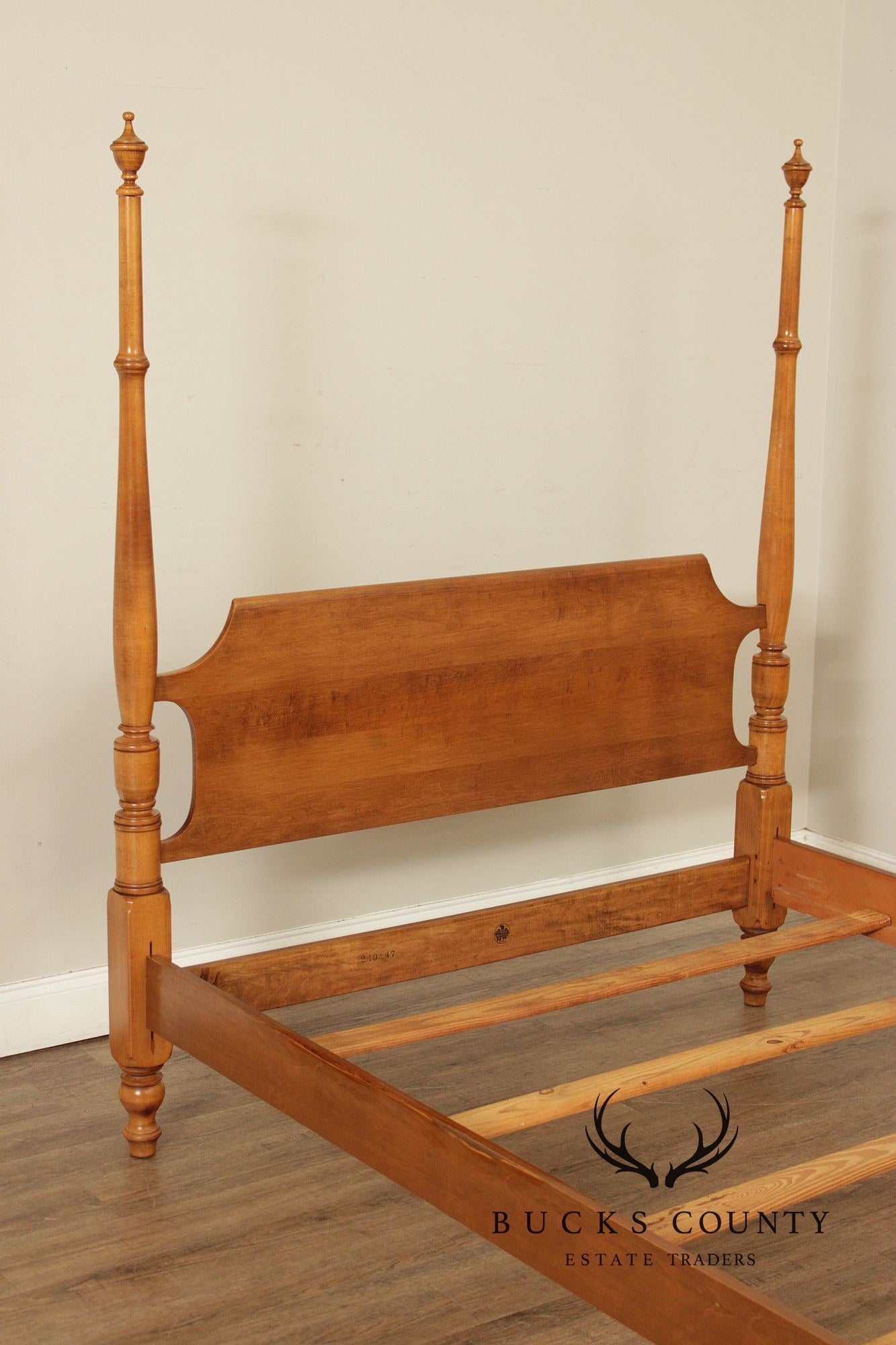 Heywood Wakefield Maple Full Size Poster Bed