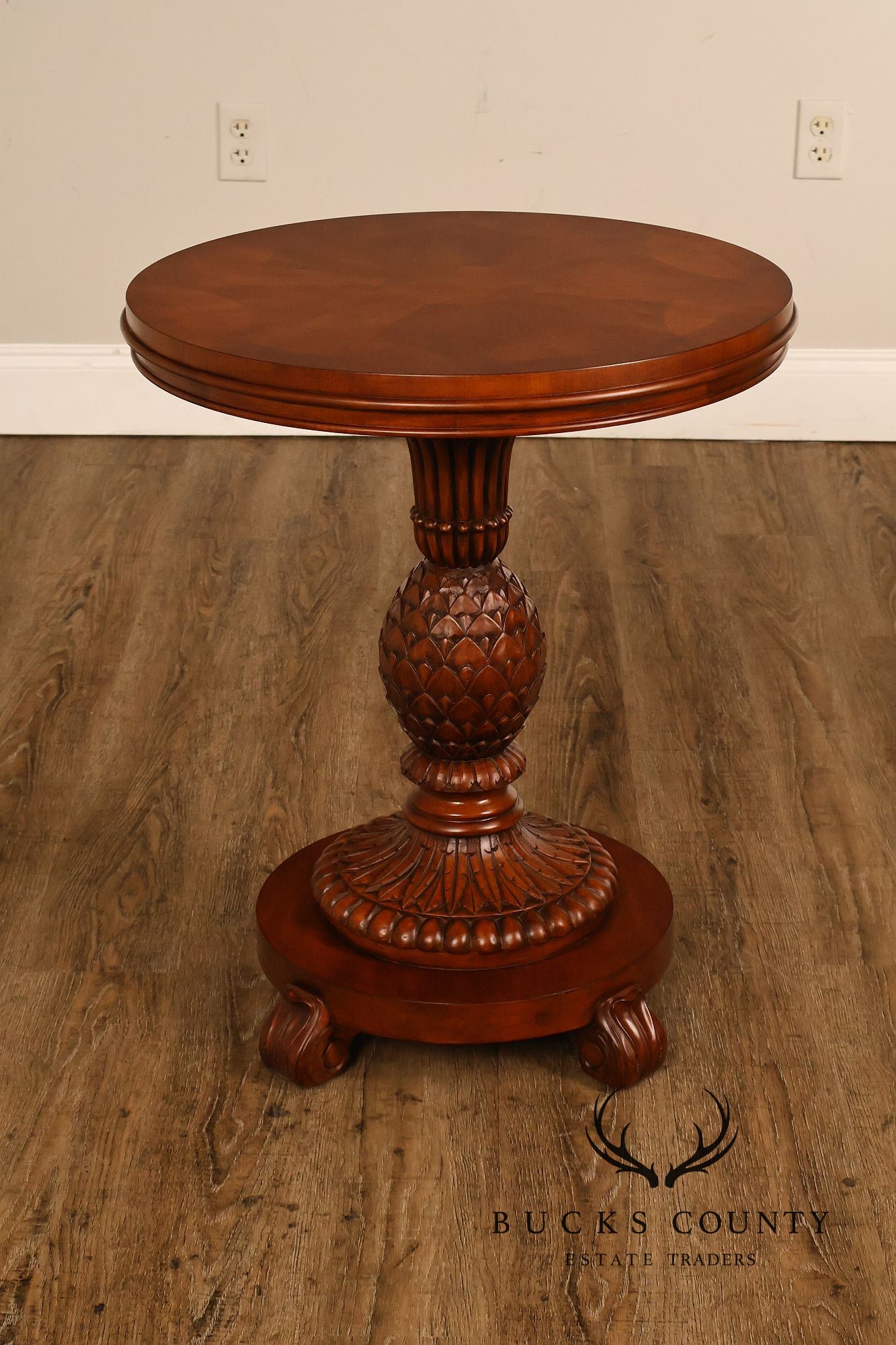 Ethan Allen Round Pineapple Pedestal Side Table