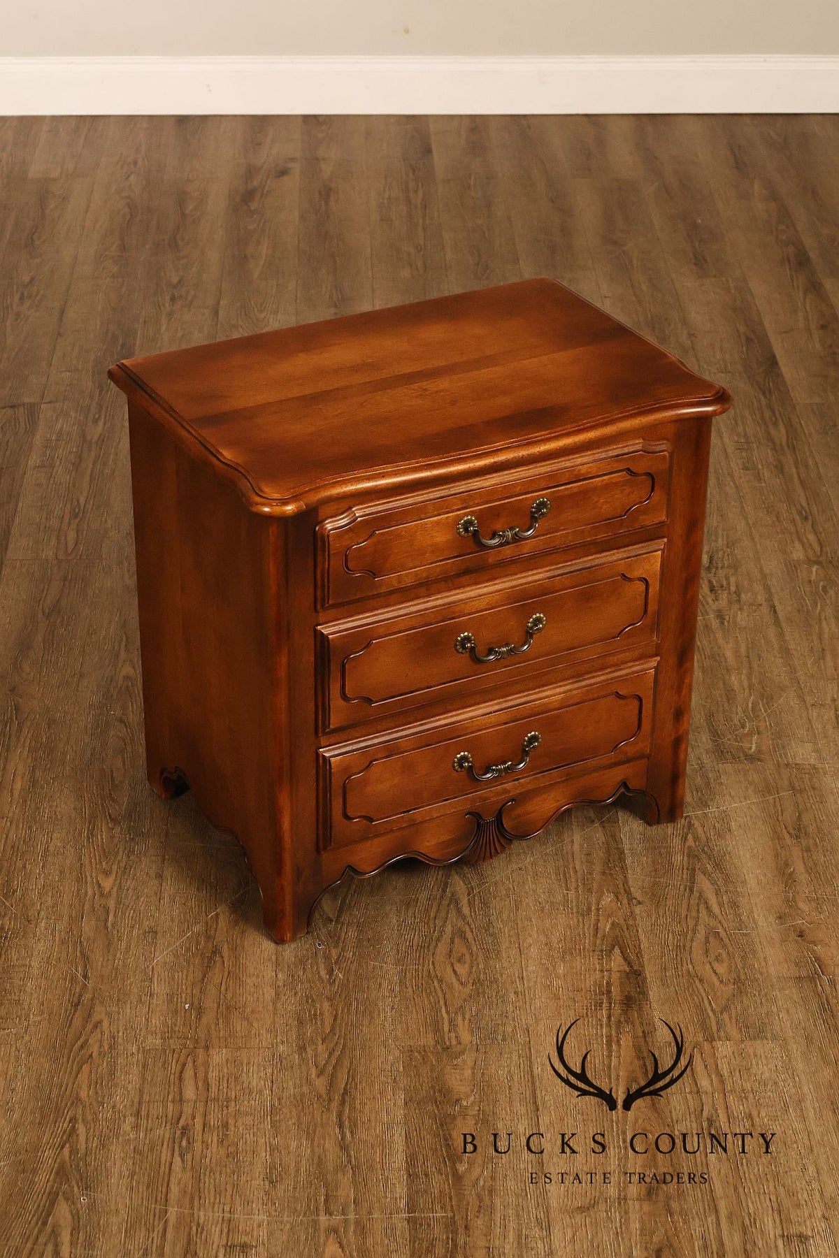 Ethan Allen Pair Of County French Collection Three Drawer Nightstands