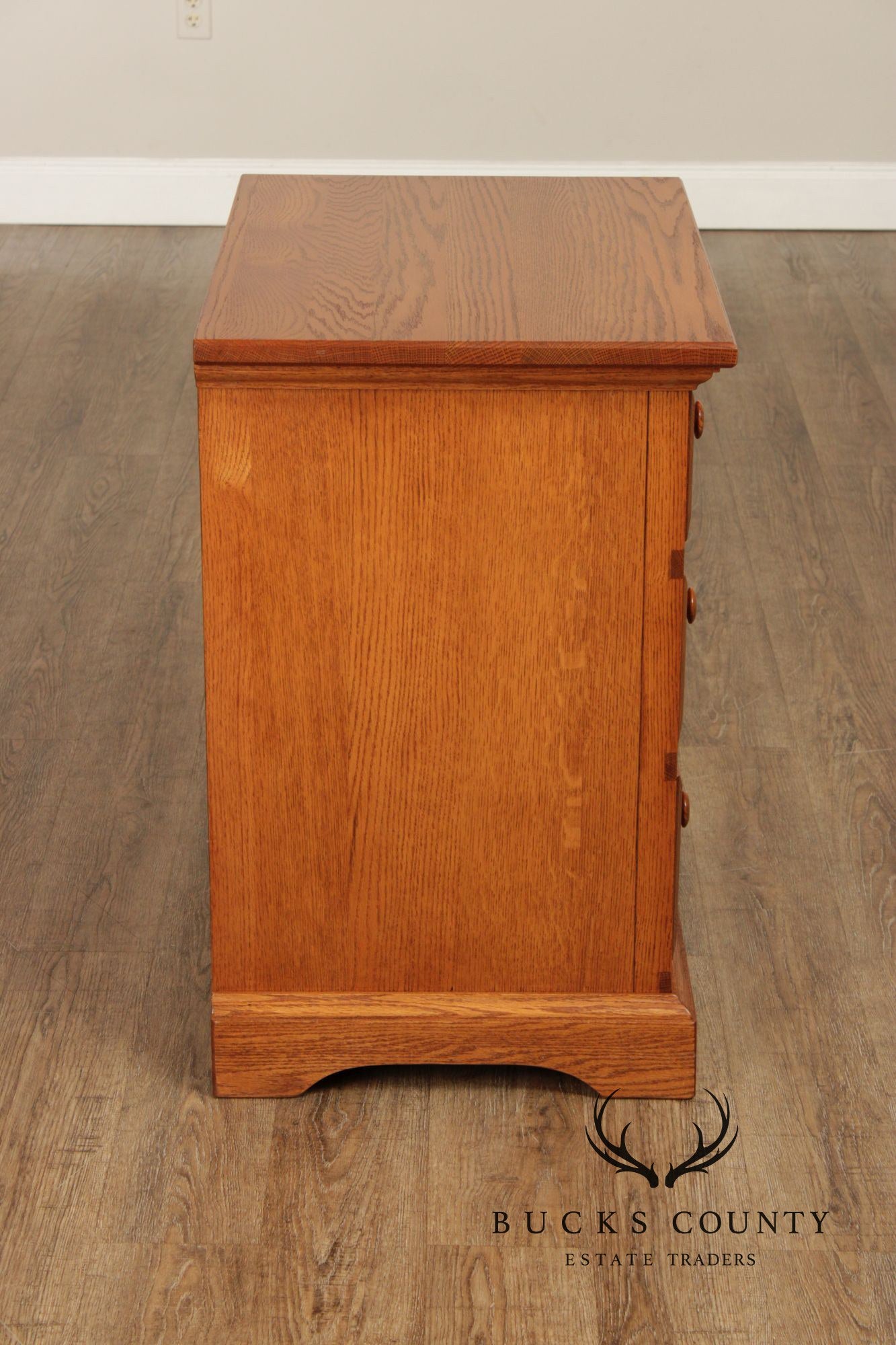 Hunt Country Furniture Pair of Oak Three-Drawer Nightstands