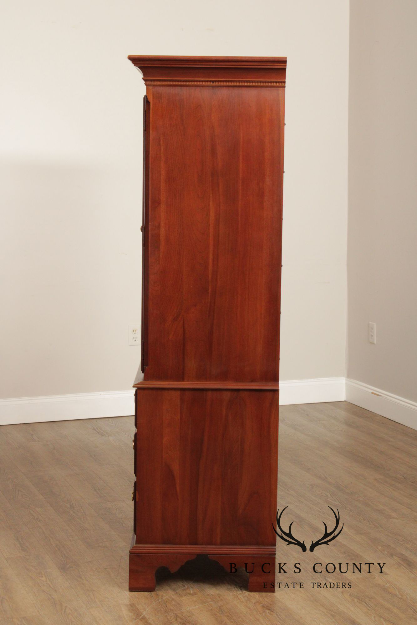 Ethan Allen 'Georgian Court' Cherry Armoire