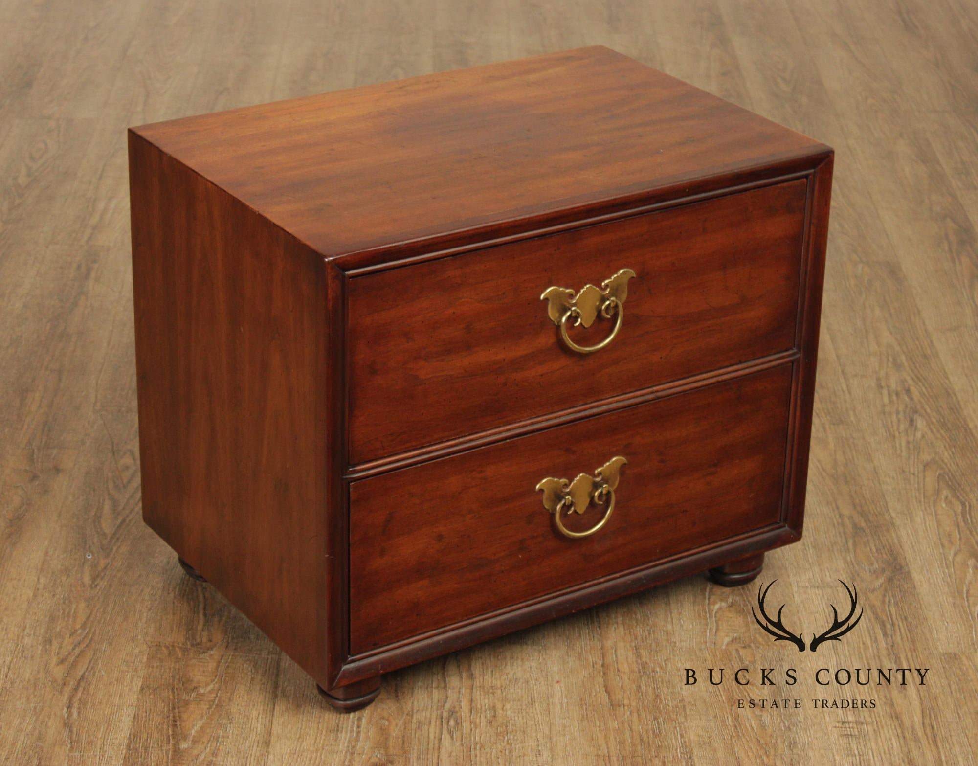Henredon Chinoiserie Style Mahogany Nightstands
