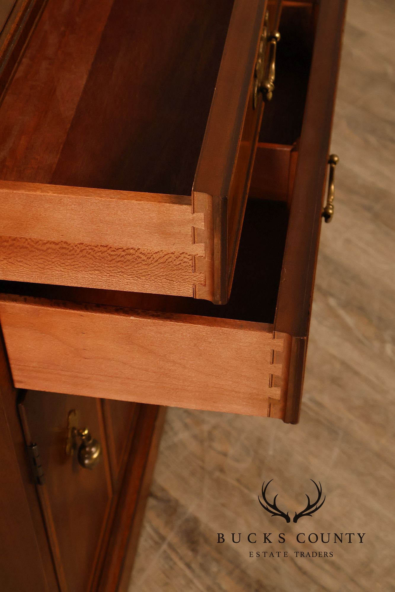 Henredon 18th Century Portfolio Georgian Style Walnut Server