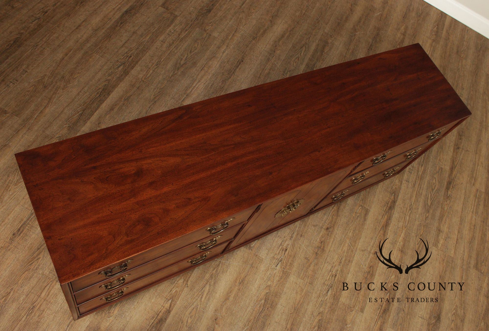 Henredon Chinoiserie Style Mahogany Triple Dresser