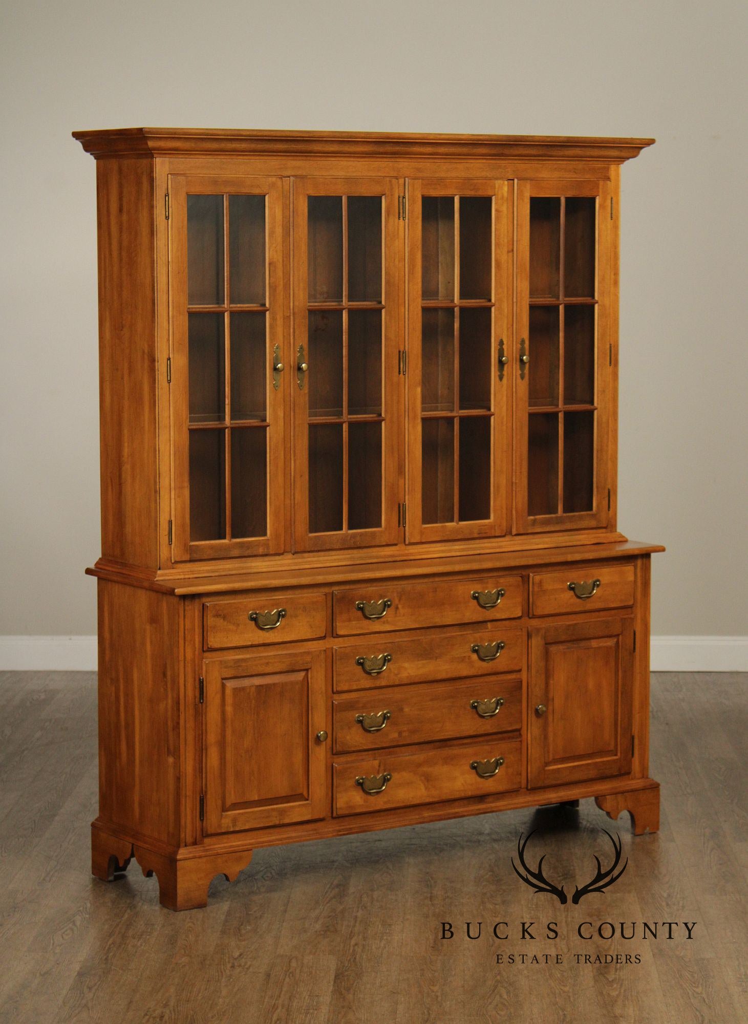 Ethan Allen 1776 Collection Maple Lighted China Cabinet