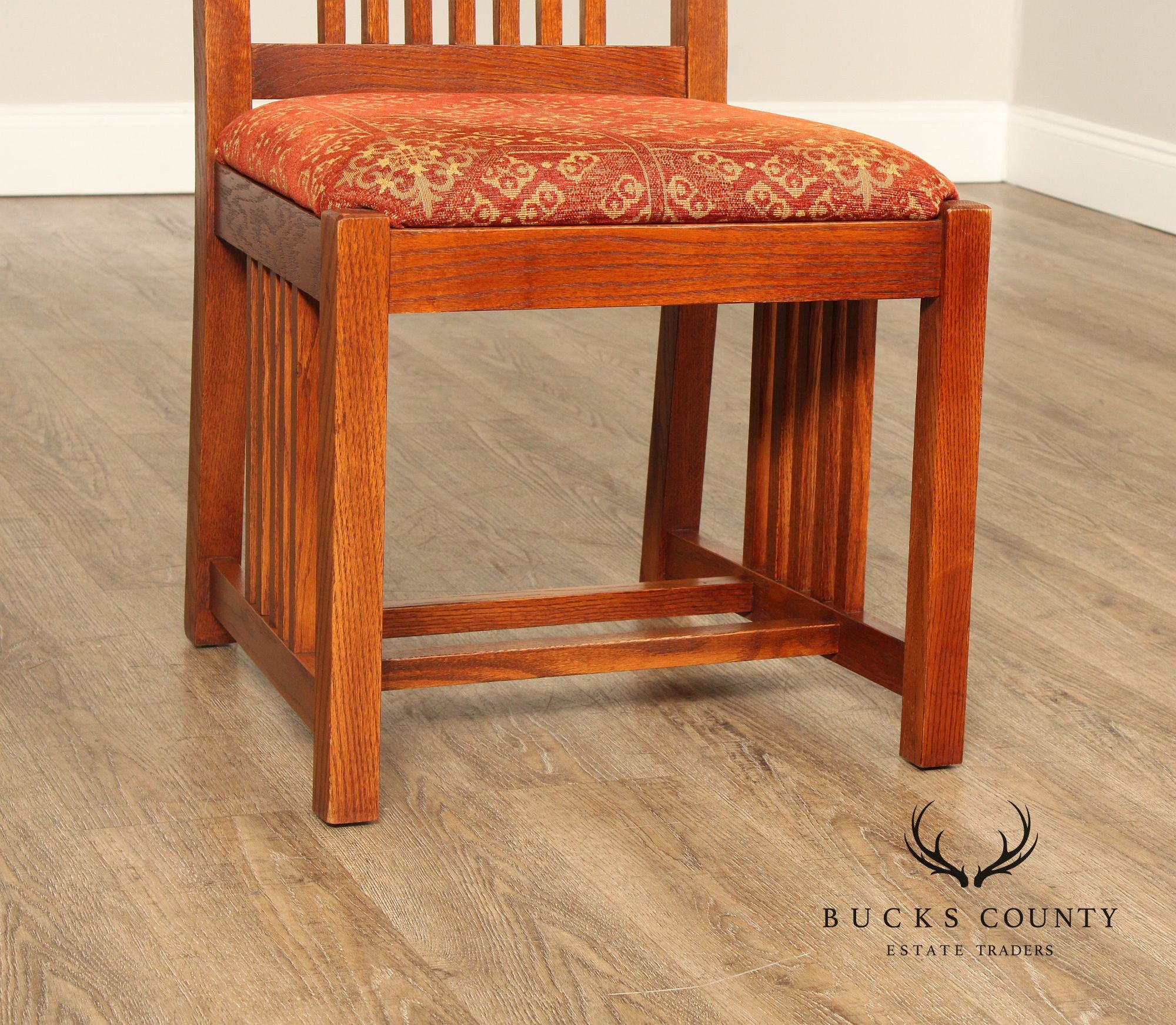 The Michaels Company Mission Style Set Of Six Oak Spindle Dining Chairs
