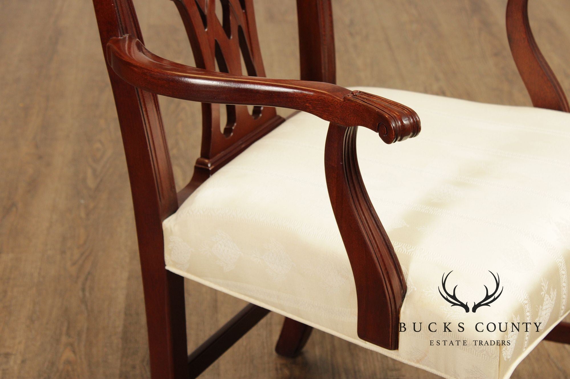 Hickory Chair Set Of Six Chippendale Style Mahogany Dining Chairs