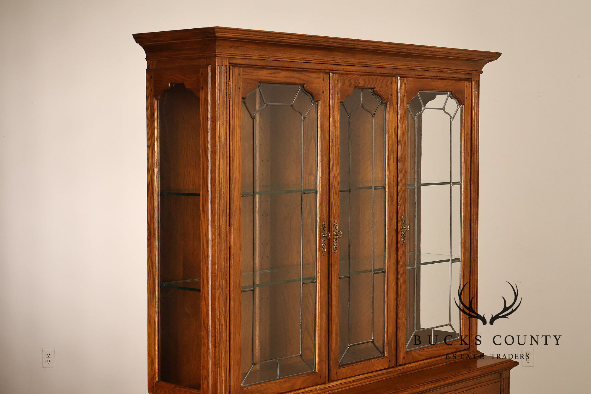Ethan Allen Traditional Oak Lighted China Cabinet