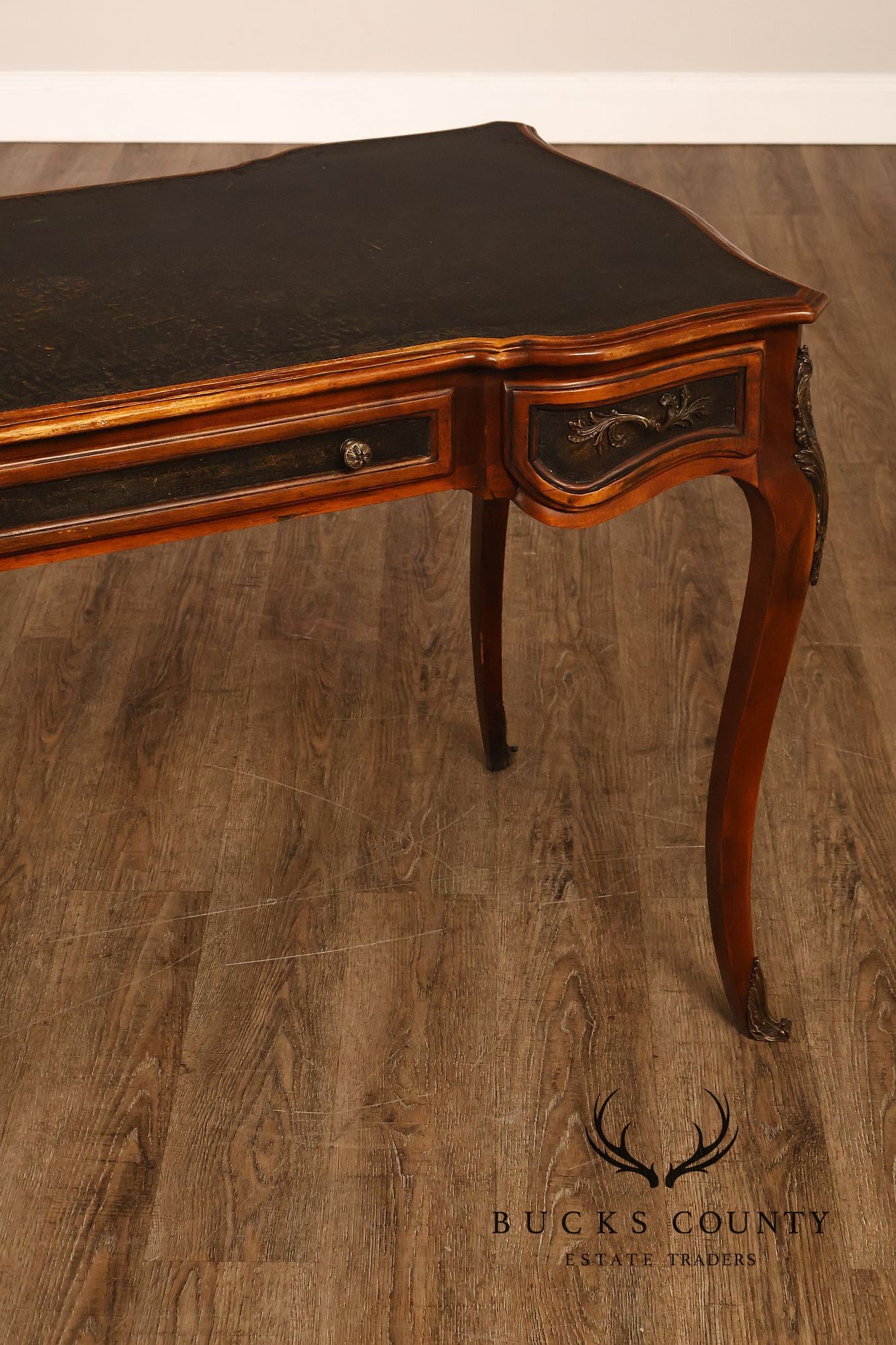 Theodore Alexander Chateau Du Vallois French Louis XV Style Walnut Leather Writing Desk