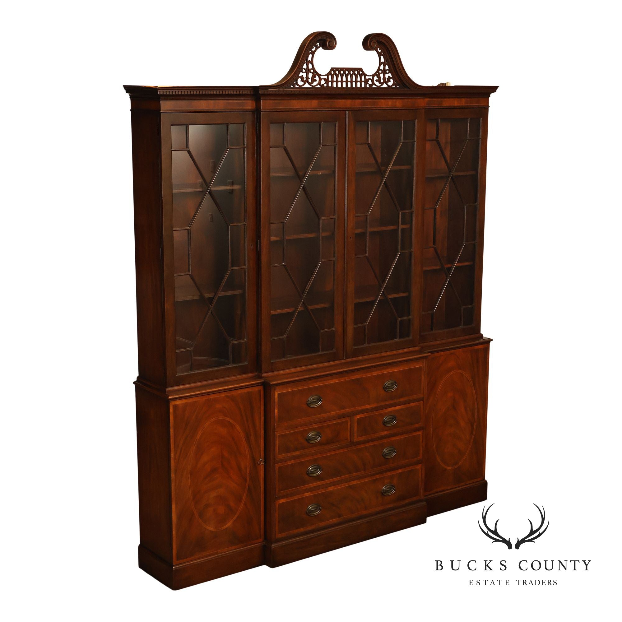 Baker Furniture Georgian Style Vintage Mahogany Breakfront Bookcase