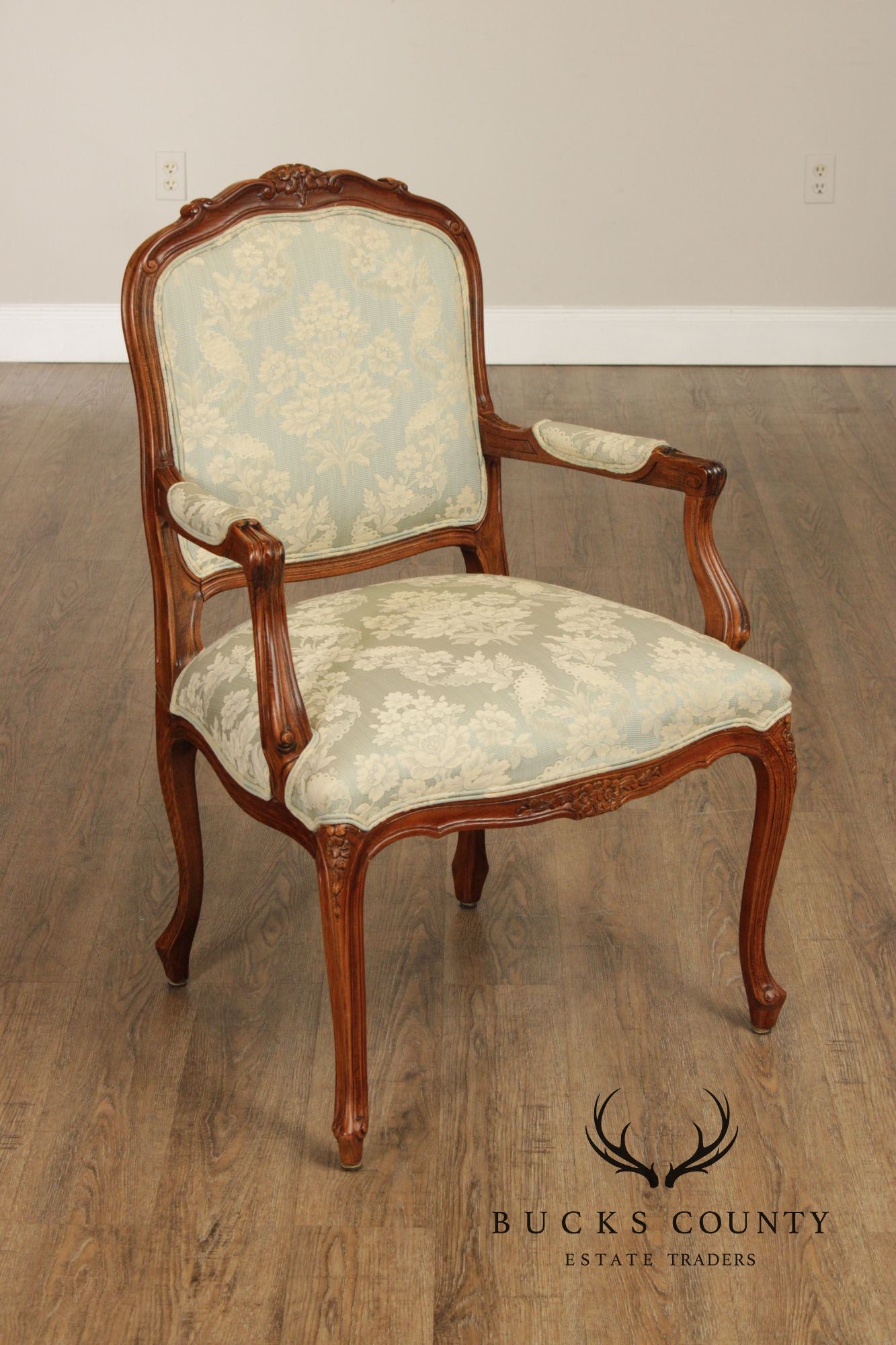 Ethan Allen French Louis XV Style Pair Fauteuil Armchairs