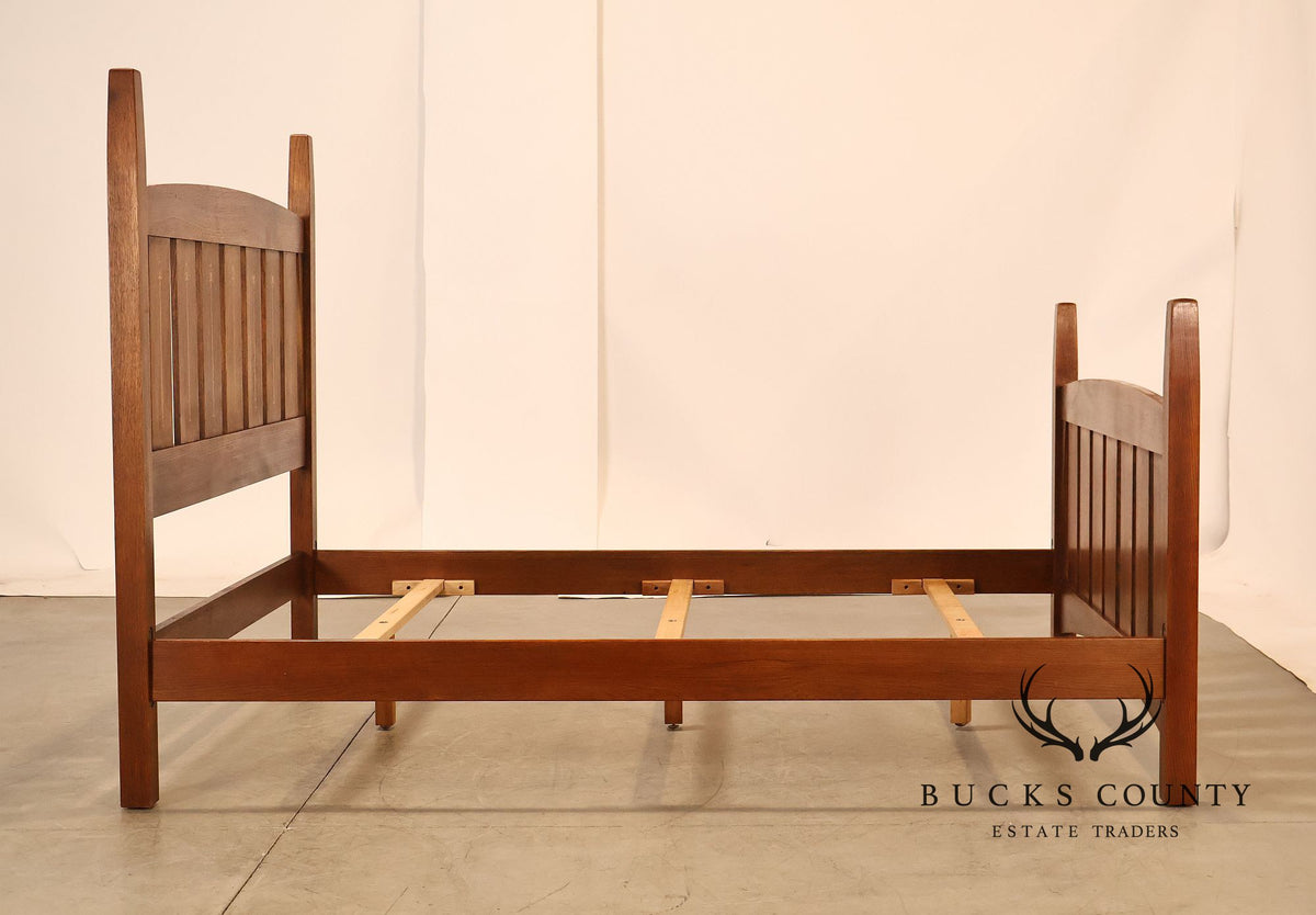 Stickley Mission Collection Oak Harvey Ellis Inlaid Queen Size Bed Frame