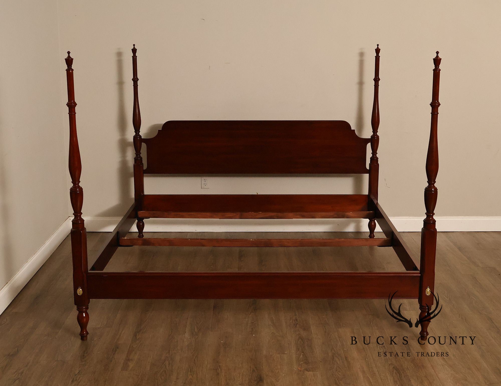 Henkel Harris Cherry King Poster Bed