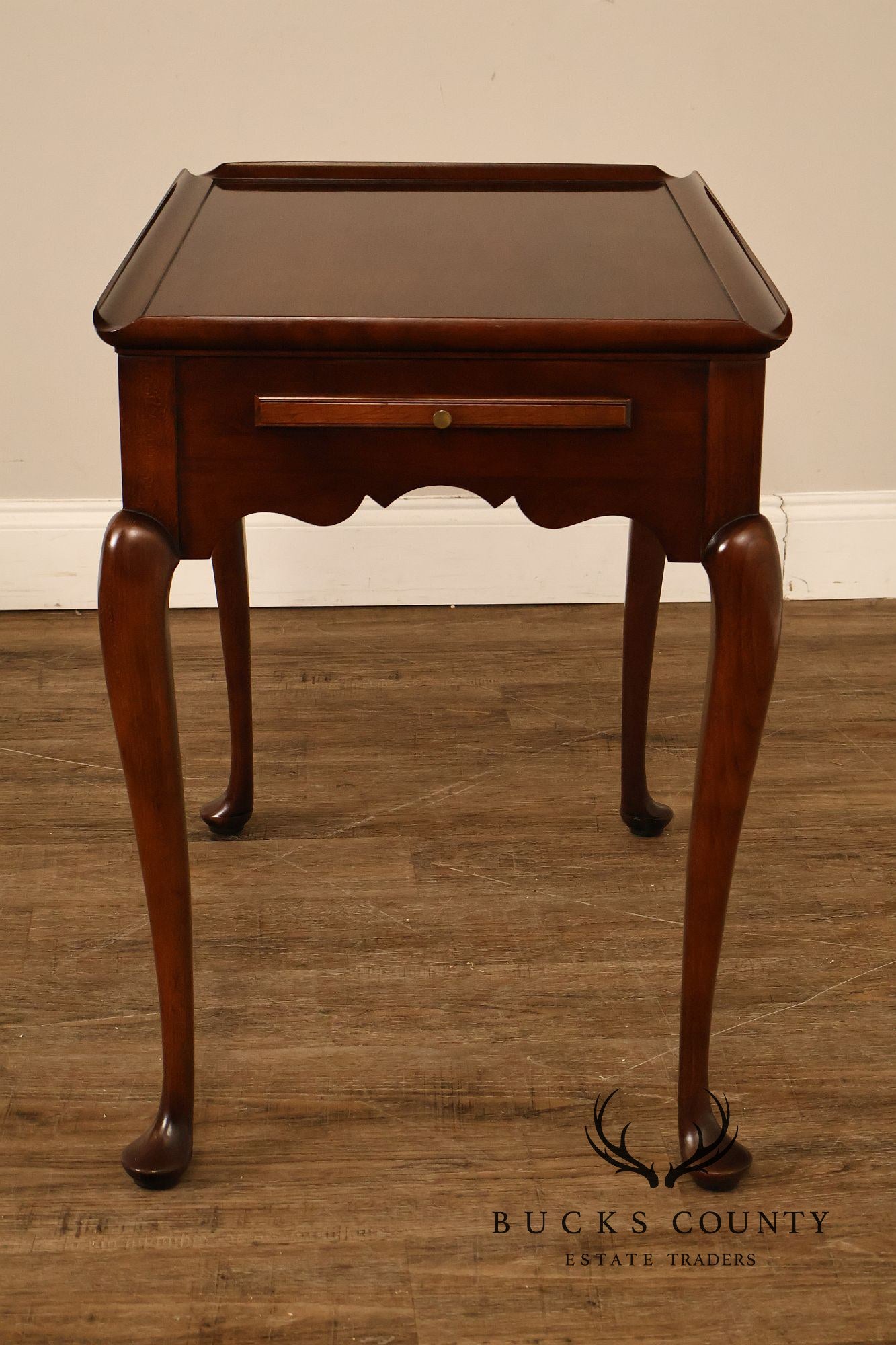 Statton Queen Anne Style Cherry Tea Table